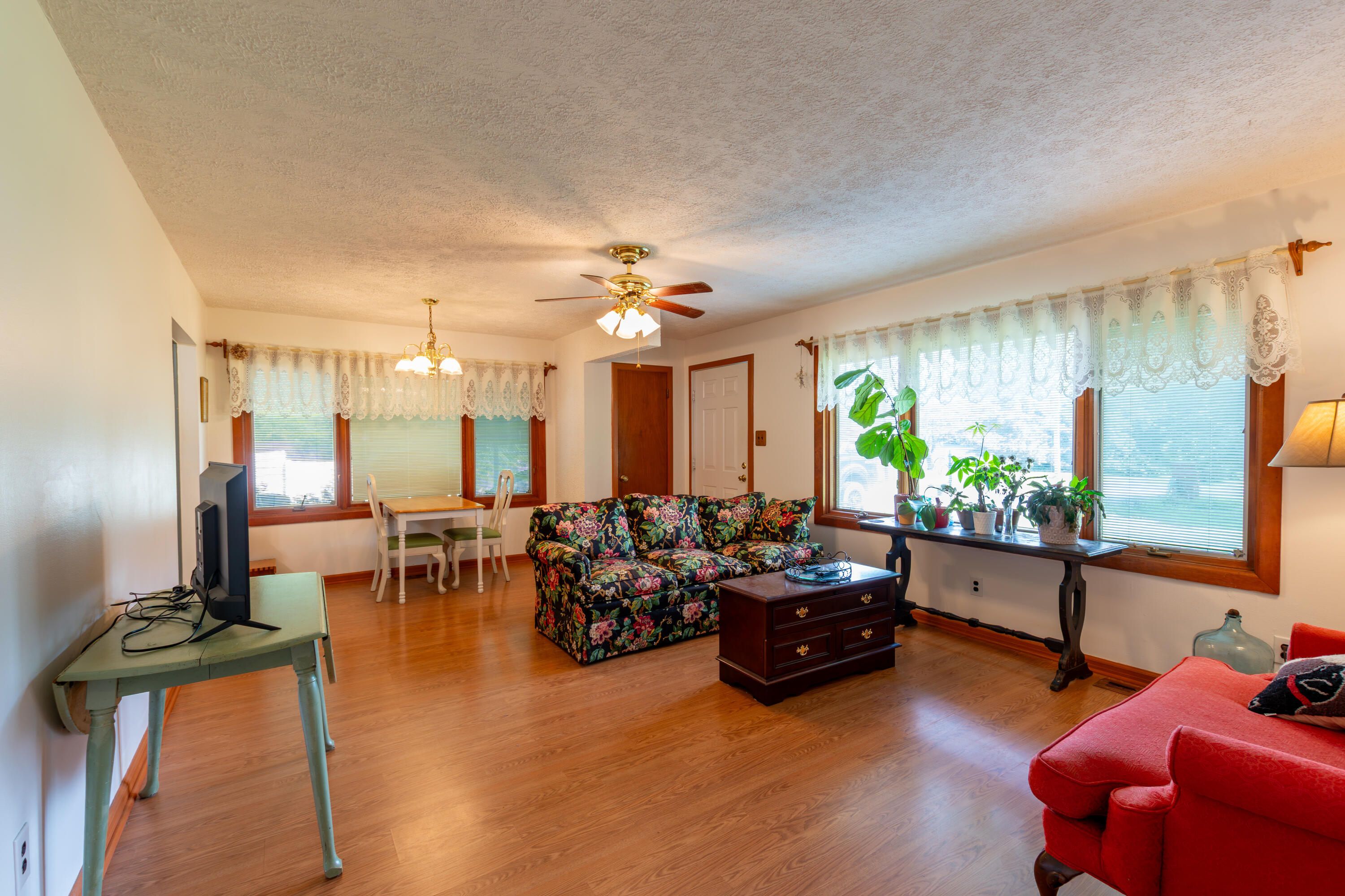 236 Gilhaven Drive Property Photo 12