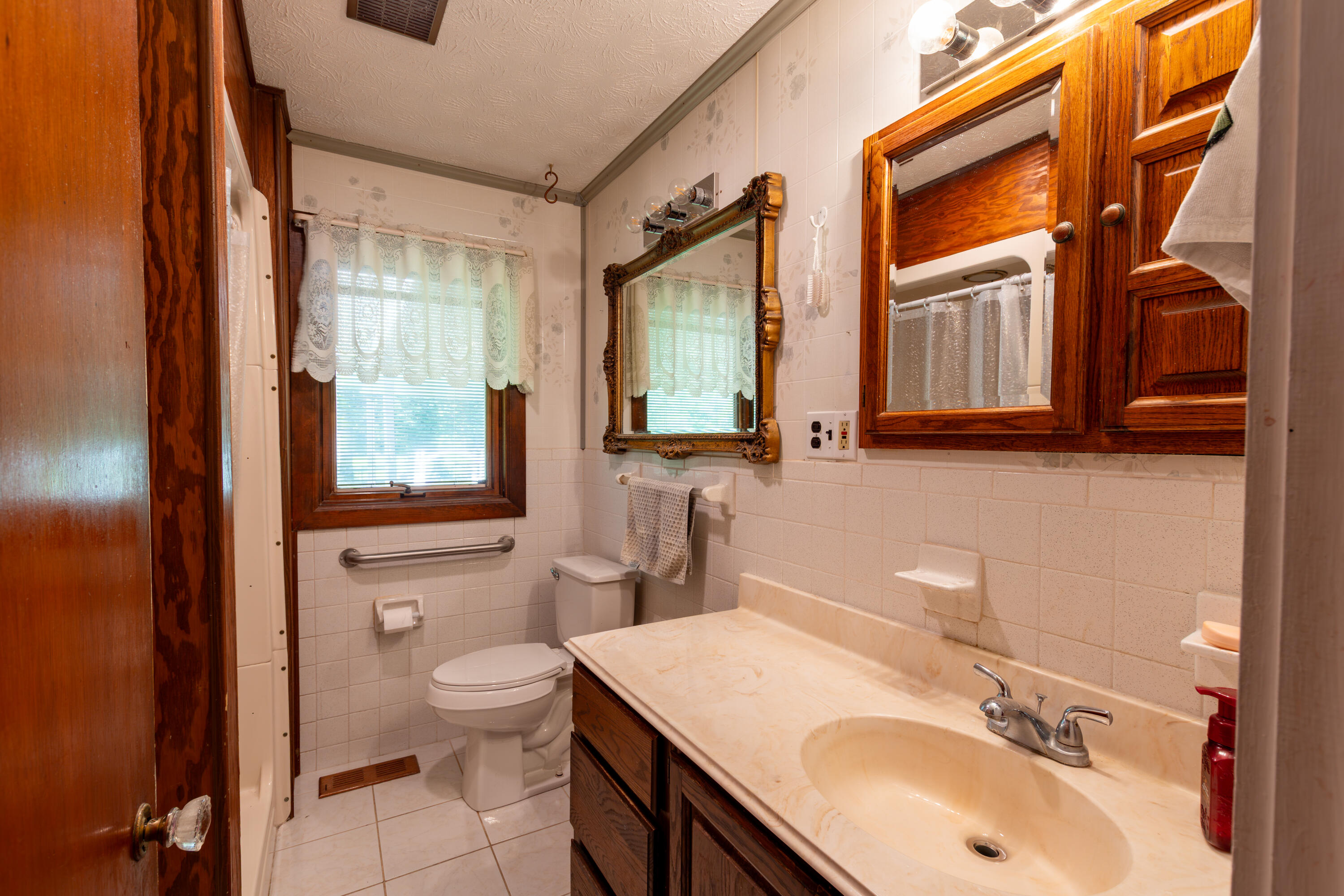 236 Gilhaven Drive Property Photo 33