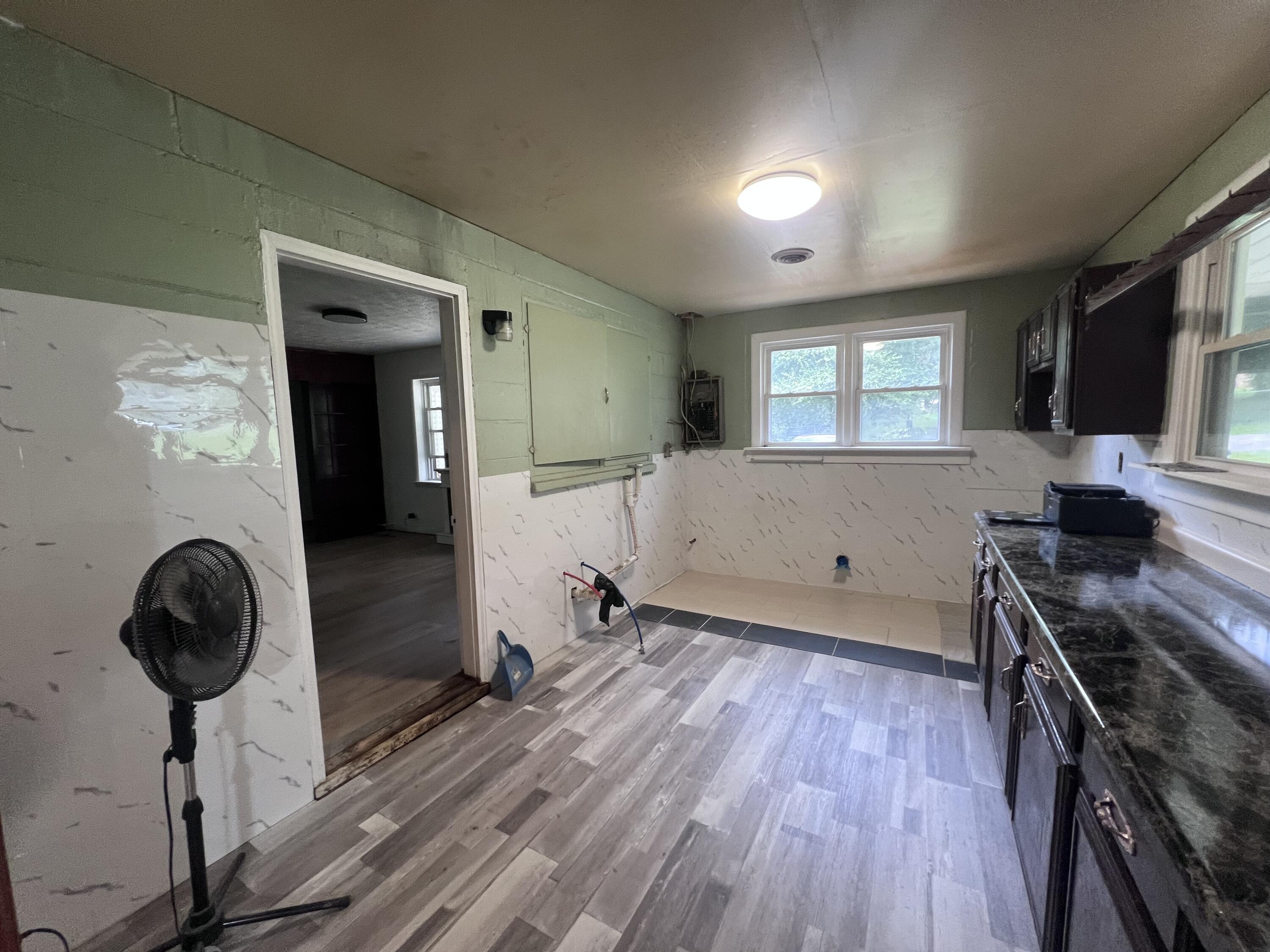 712 Balmoral Road Property Photo 7
