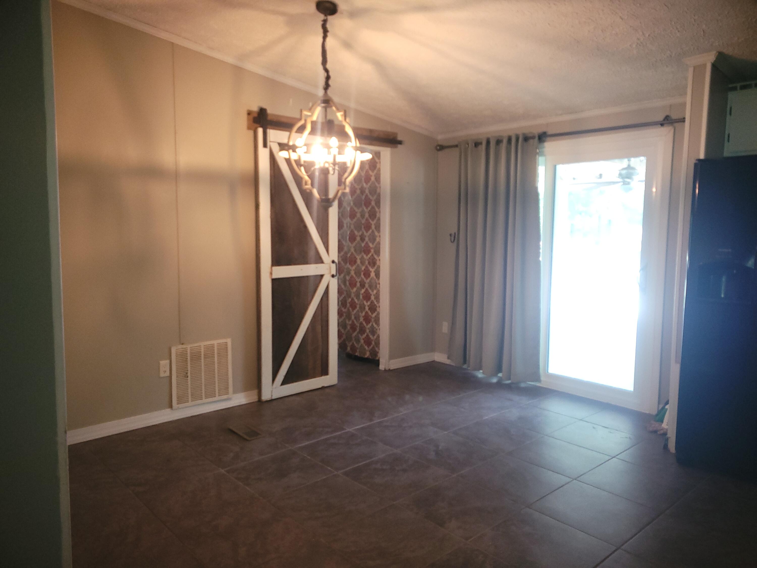 10 Timberland Circle Property Photo 10