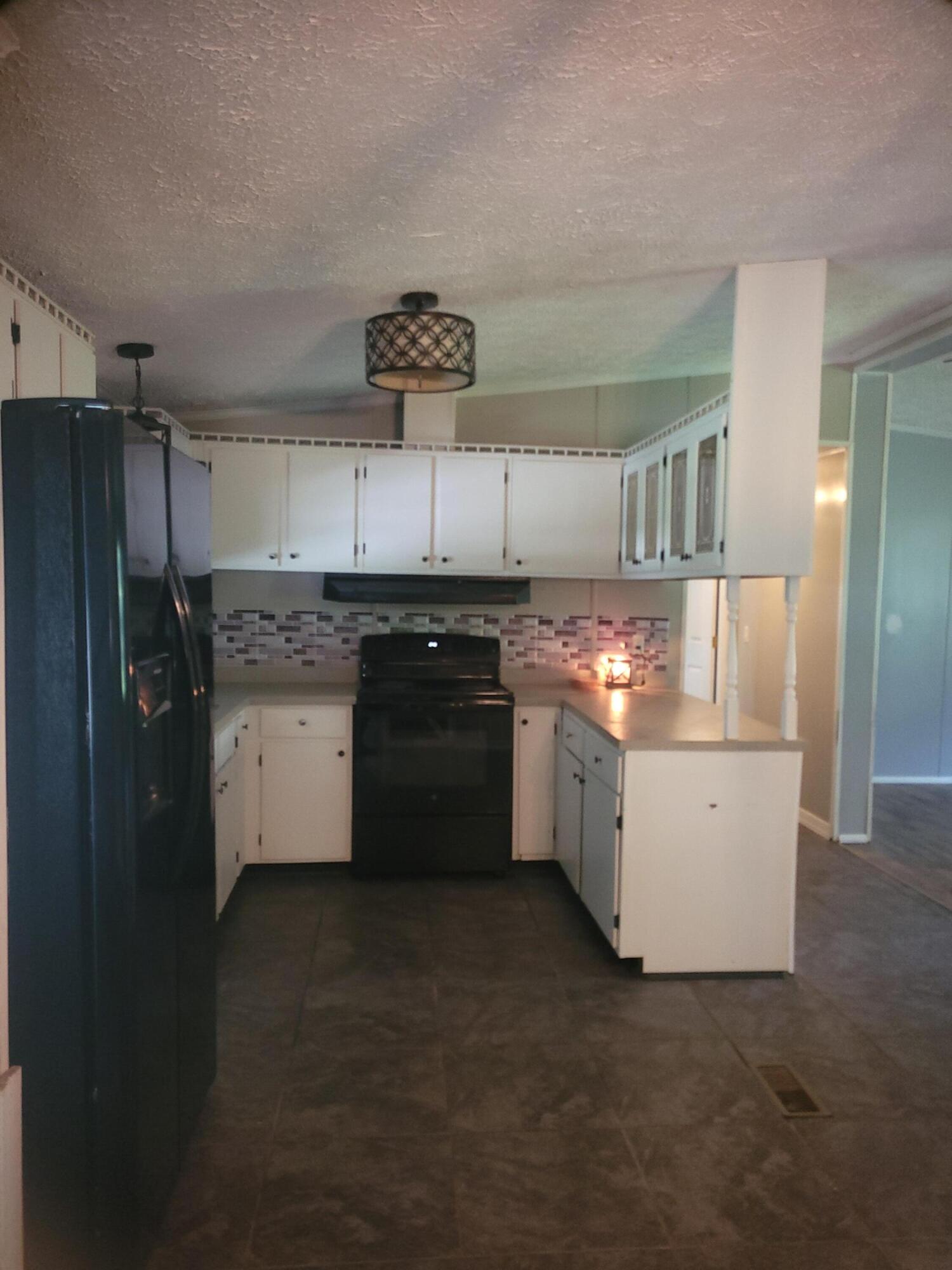 10 Timberland Circle Property Photo 11