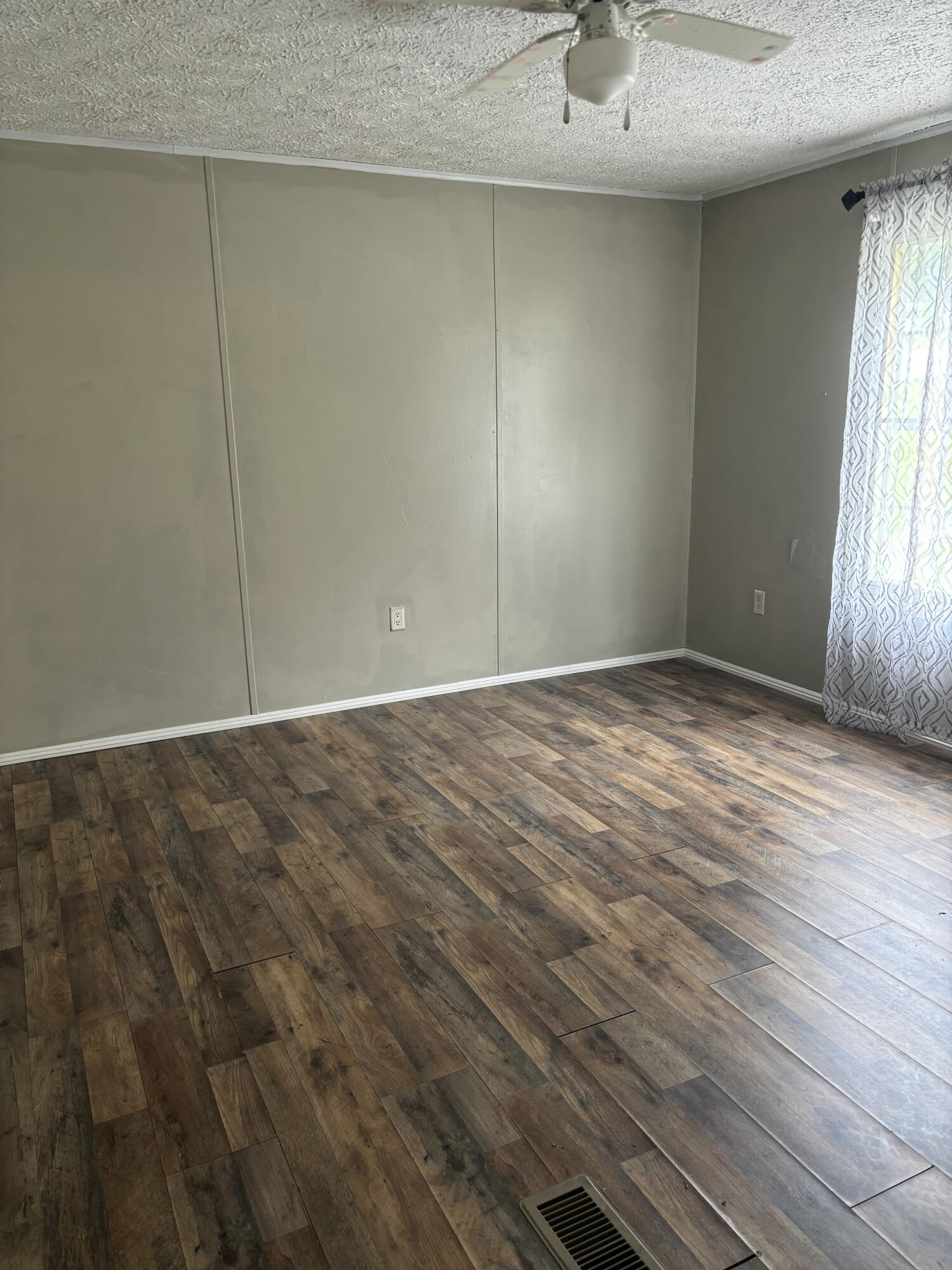 10 Timberland Circle Property Photo 18
