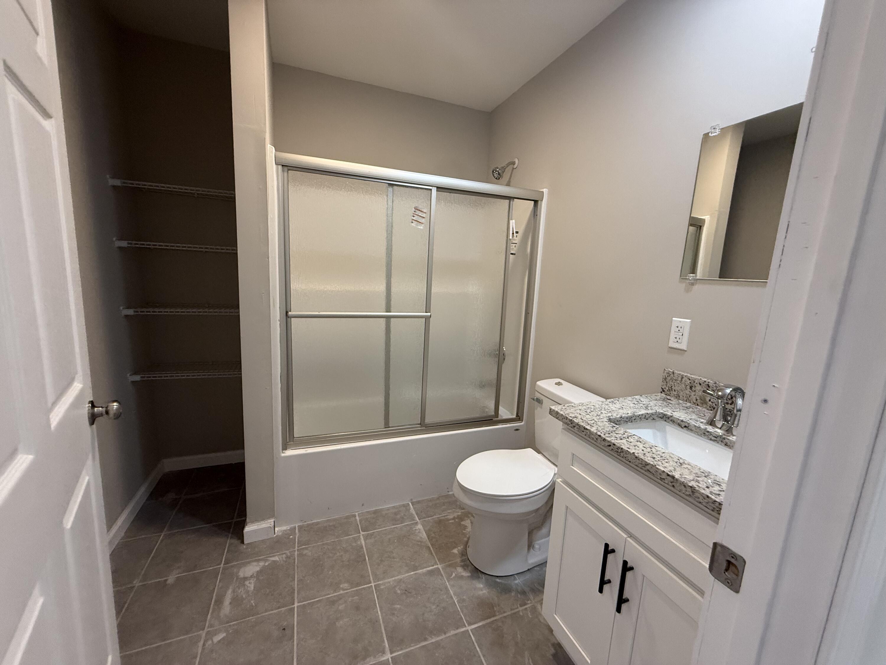 1505 White Road Property Photo 8