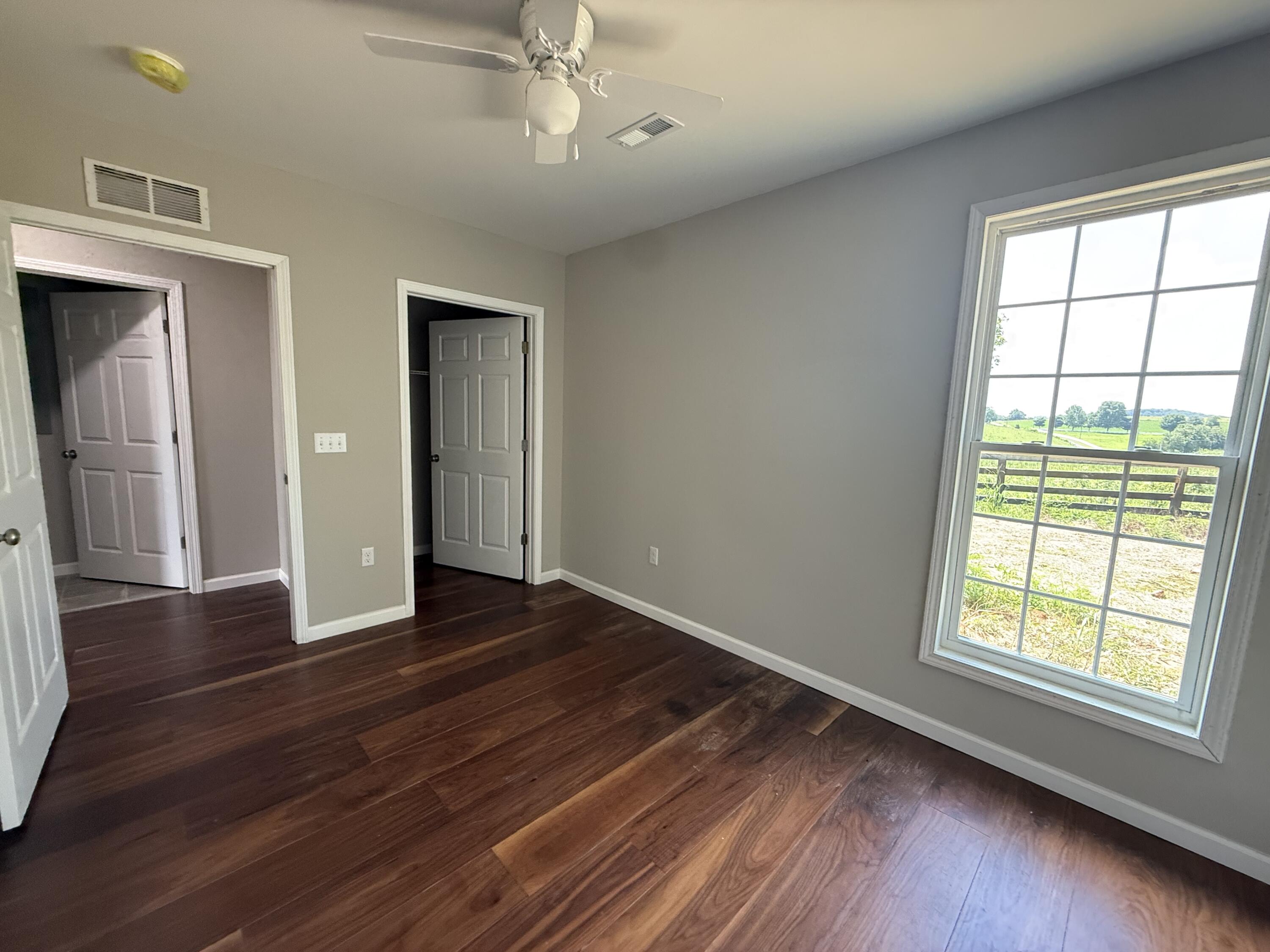 1505 White Road Property Photo 12