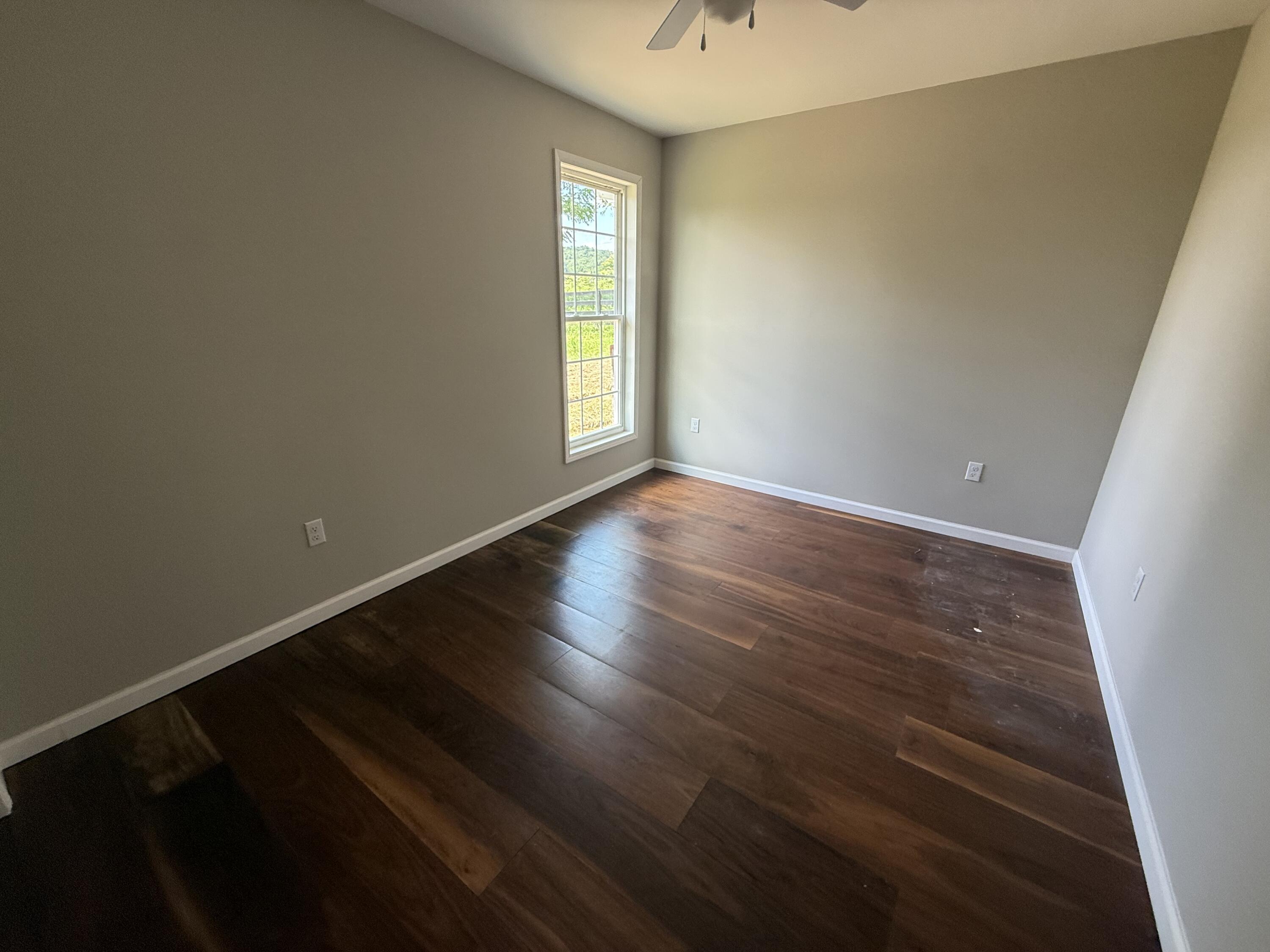 1505 White Road Property Photo 13