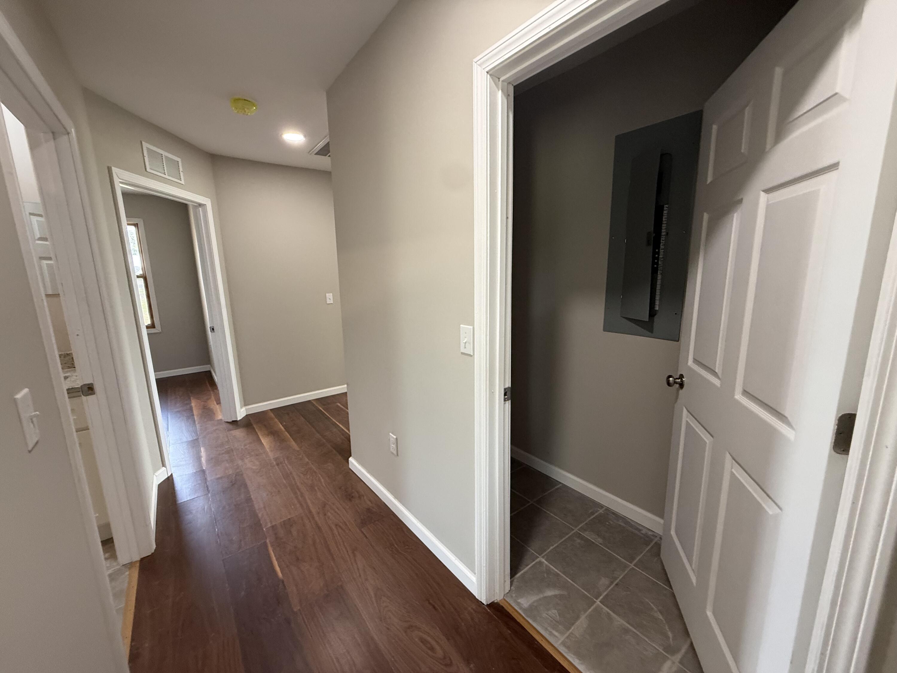 1505 White Road Property Photo 15
