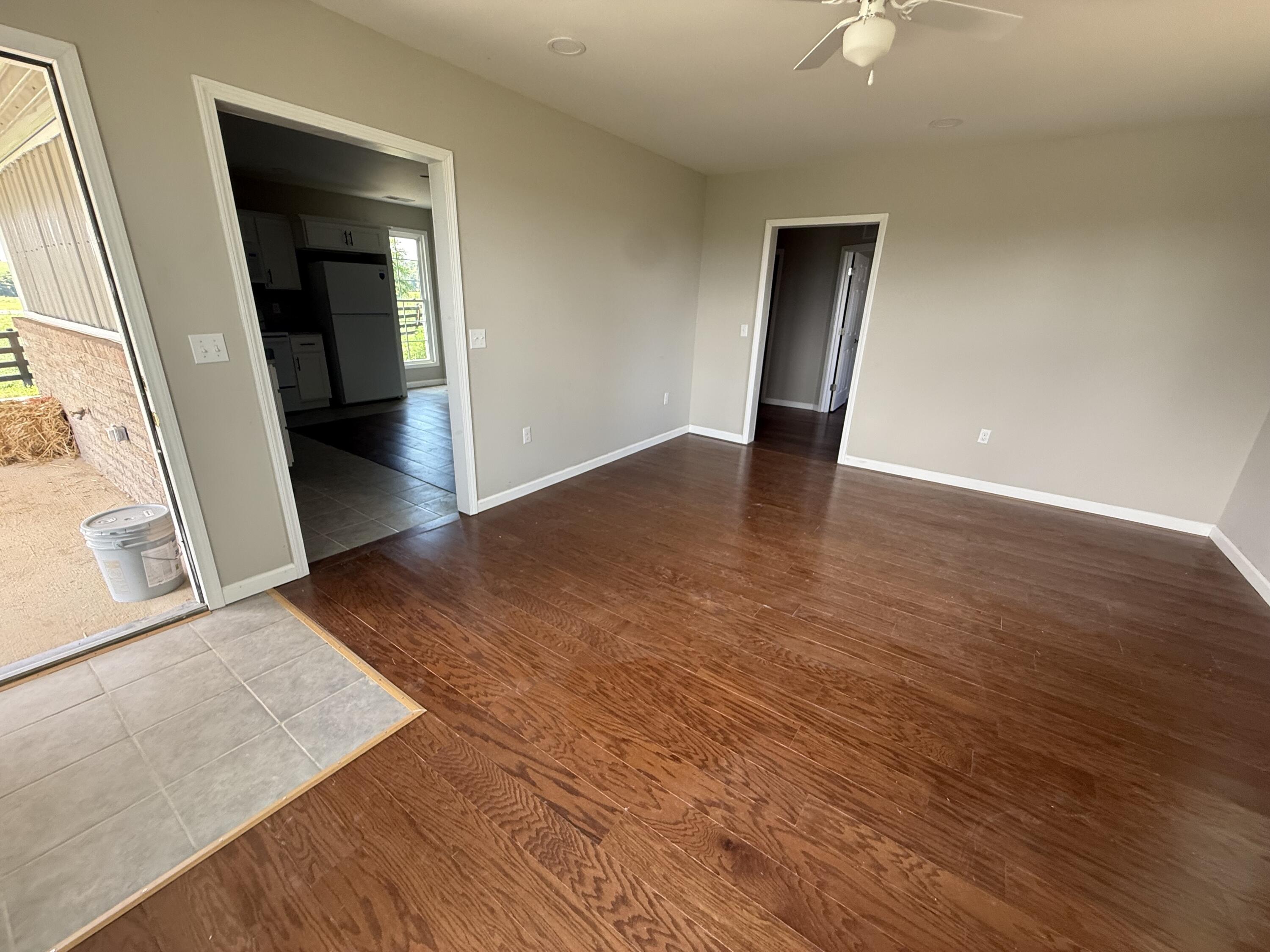 1505 White Road Property Photo 19