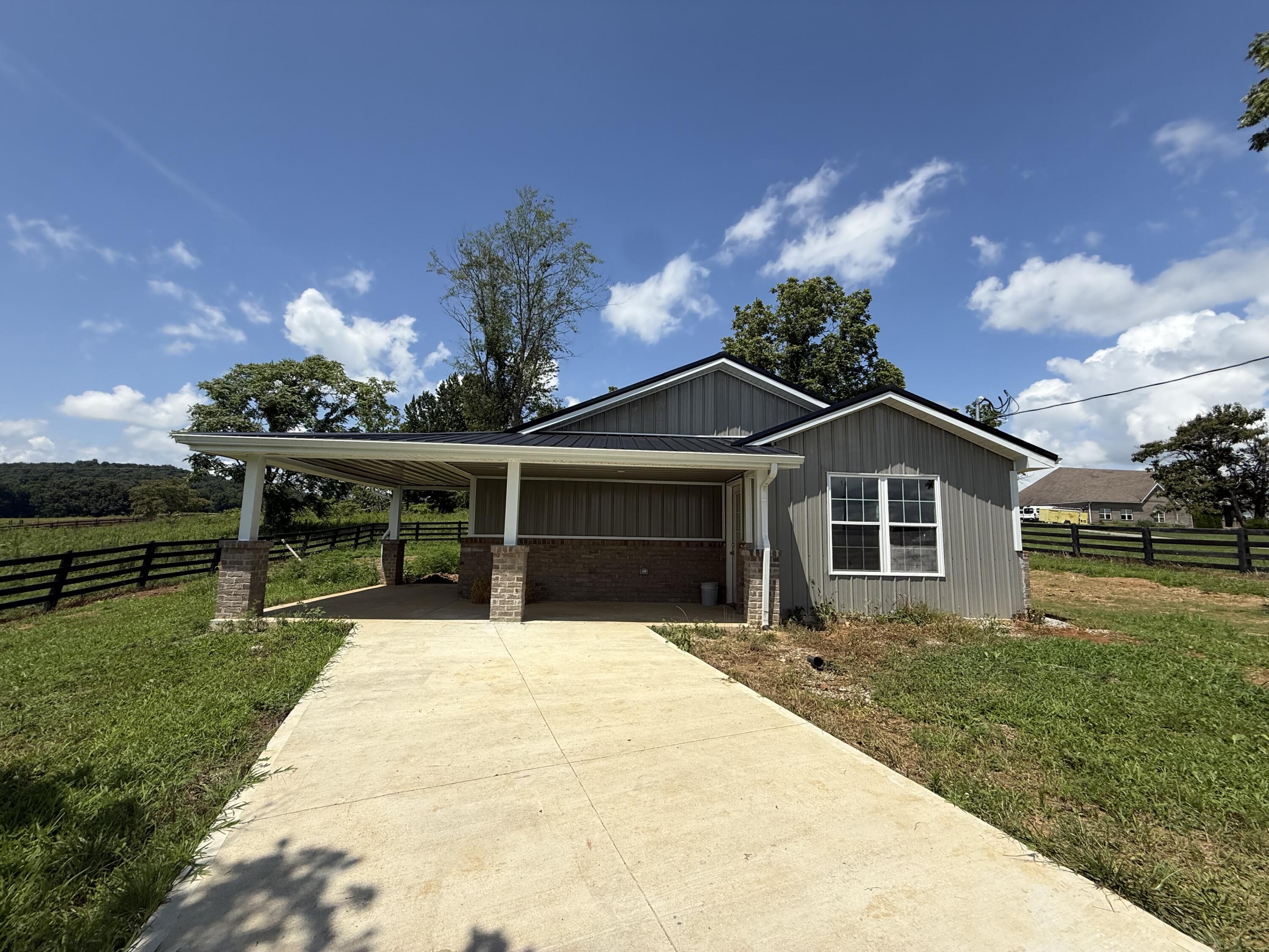 1505 White Road Property Photo 20