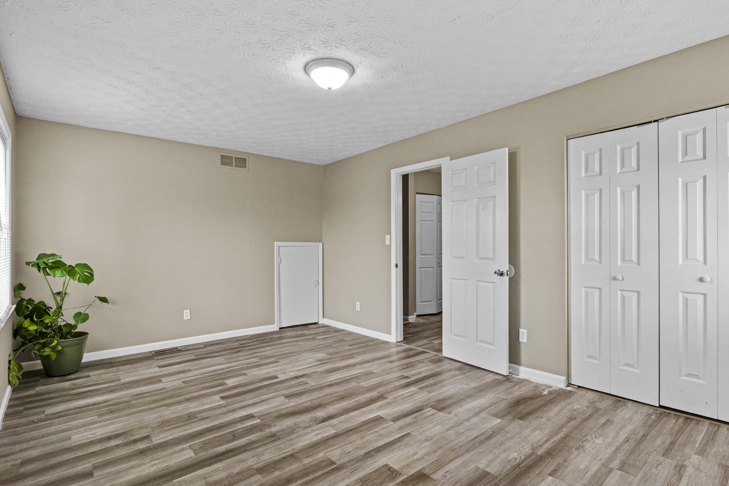 733 Lori Lane Property Photo 17