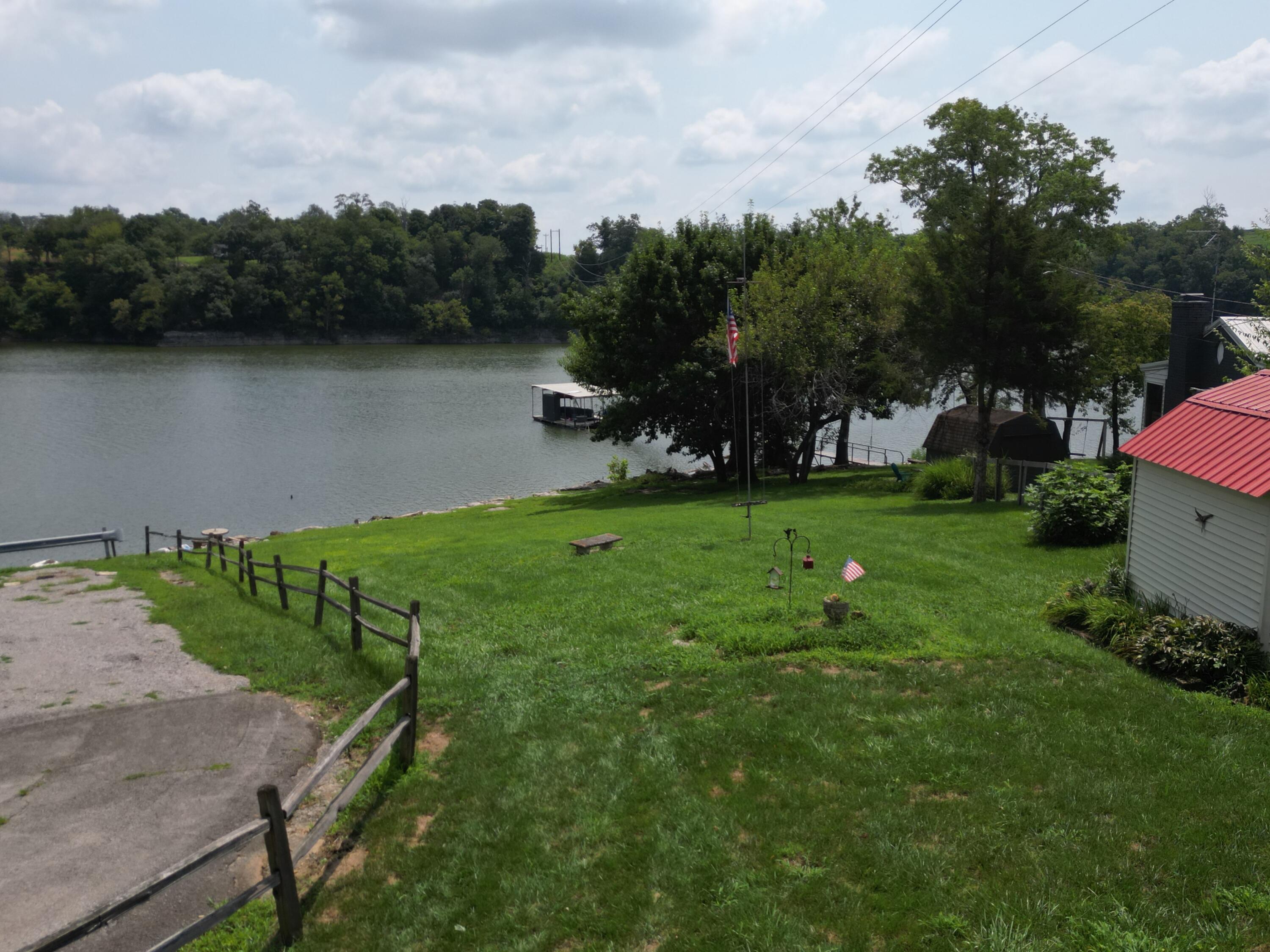 464 Sunrise Property Photo 1