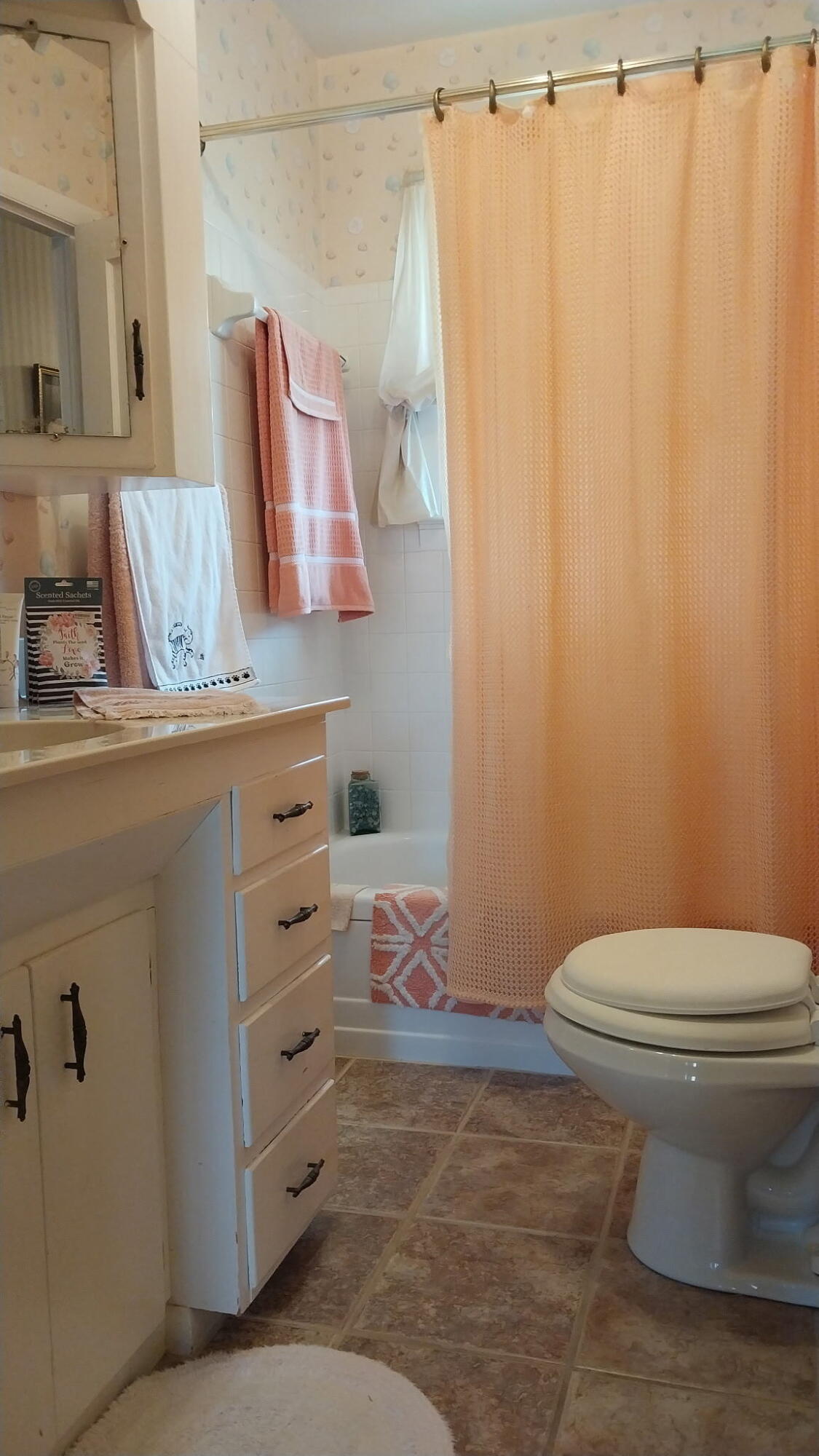 464 Sunrise Property Photo 14
