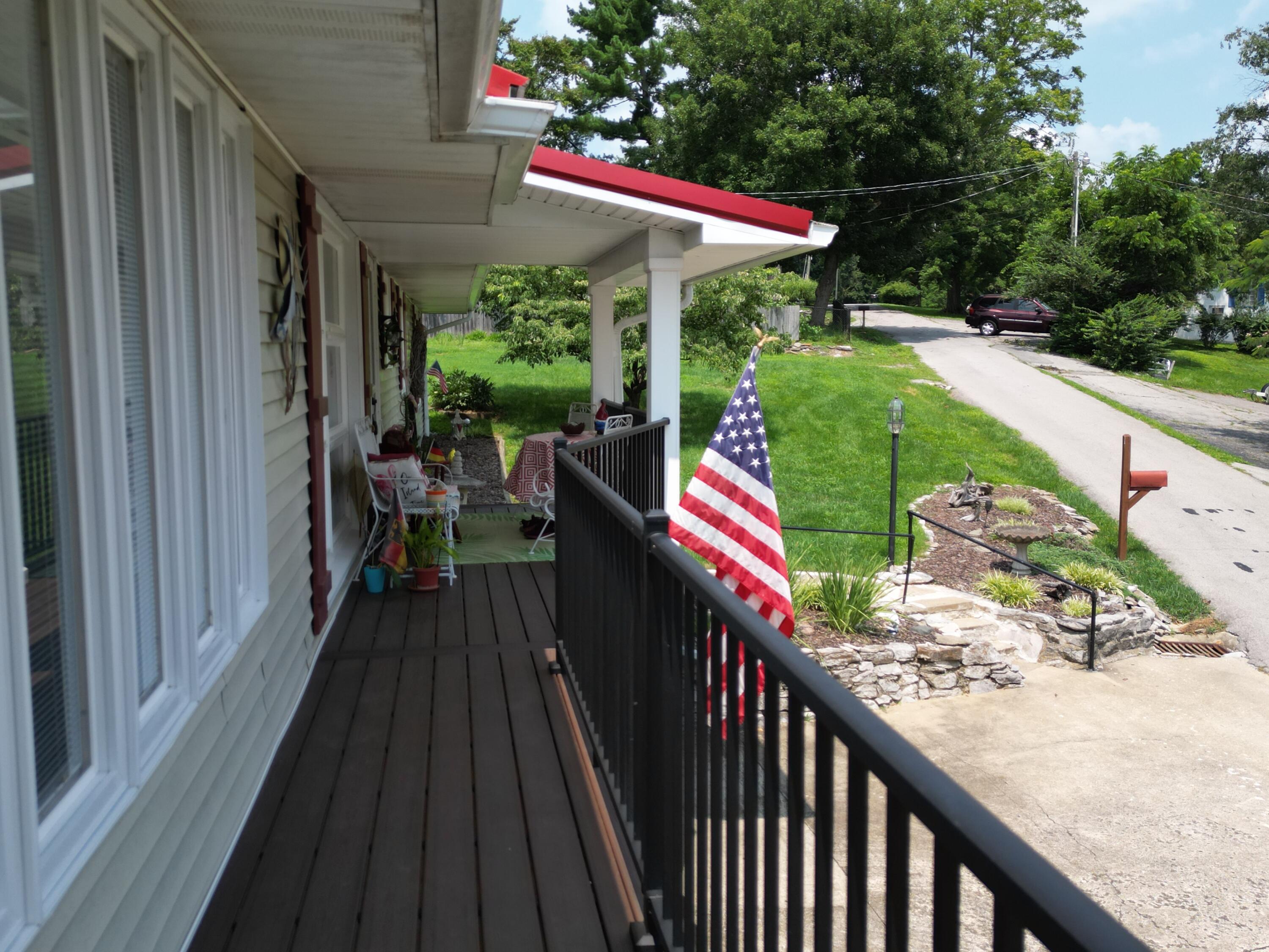 464 Sunrise Property Photo 17
