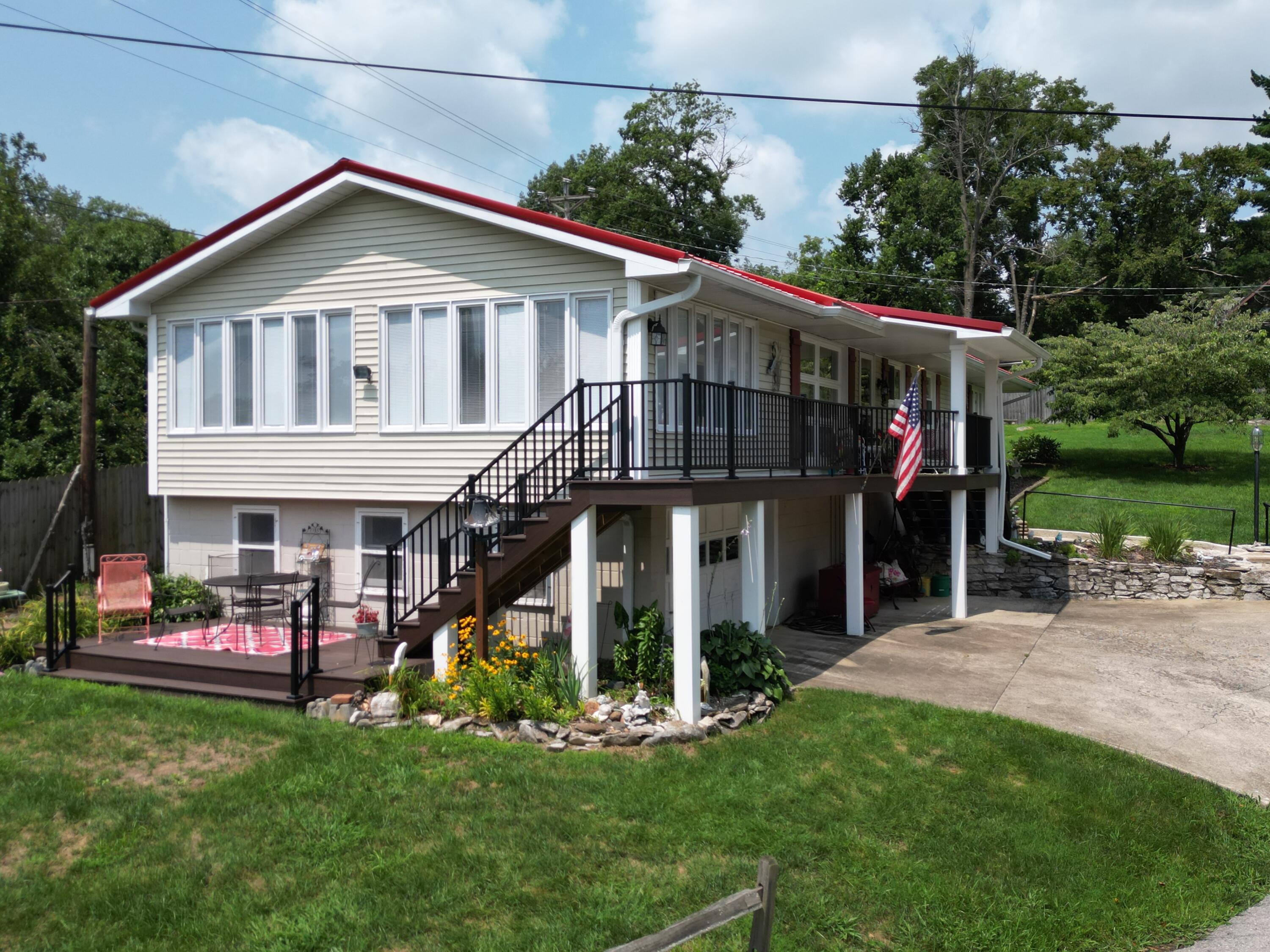 464 Sunrise Property Photo 20
