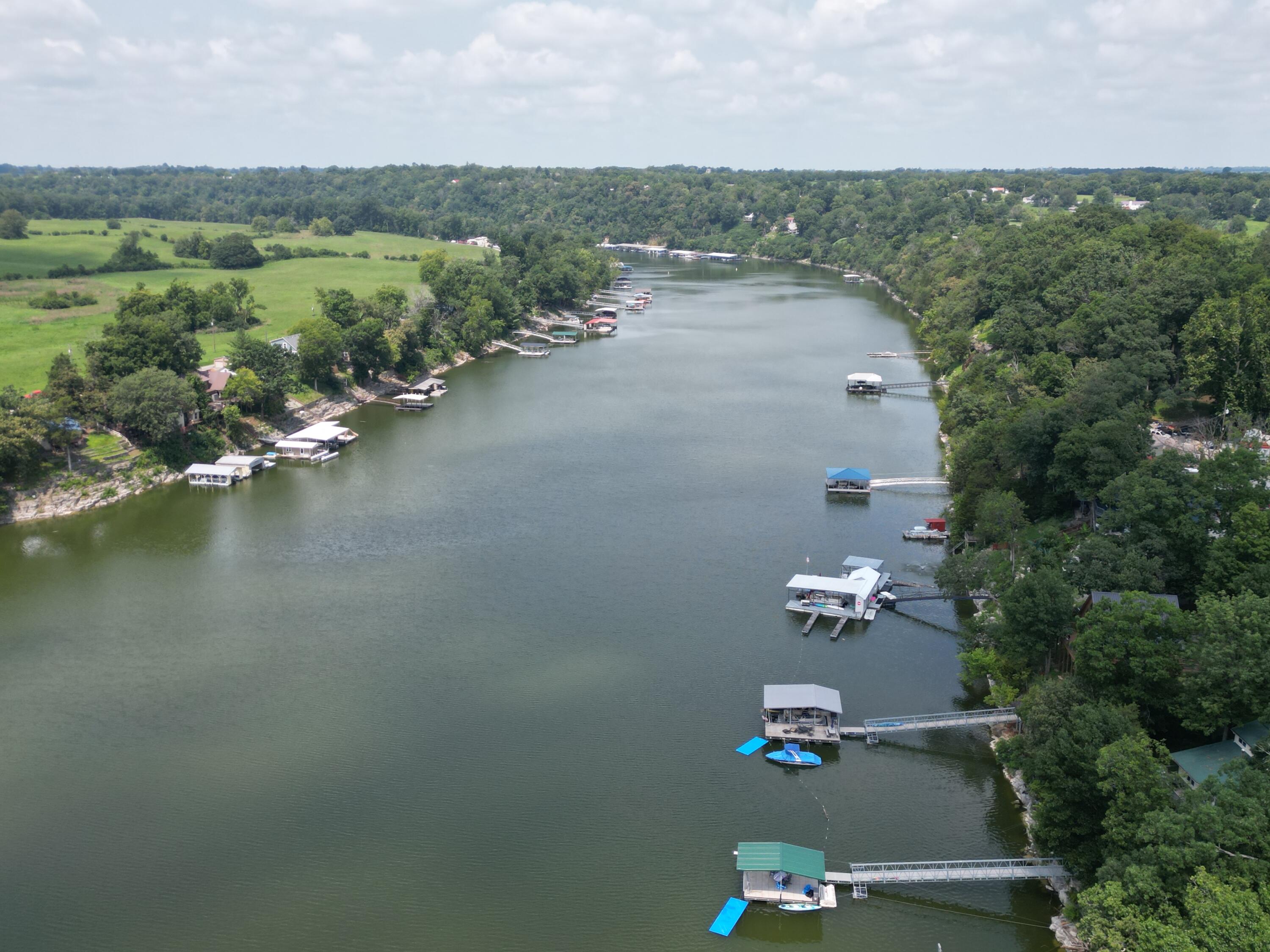 464 Sunrise Property Photo 24