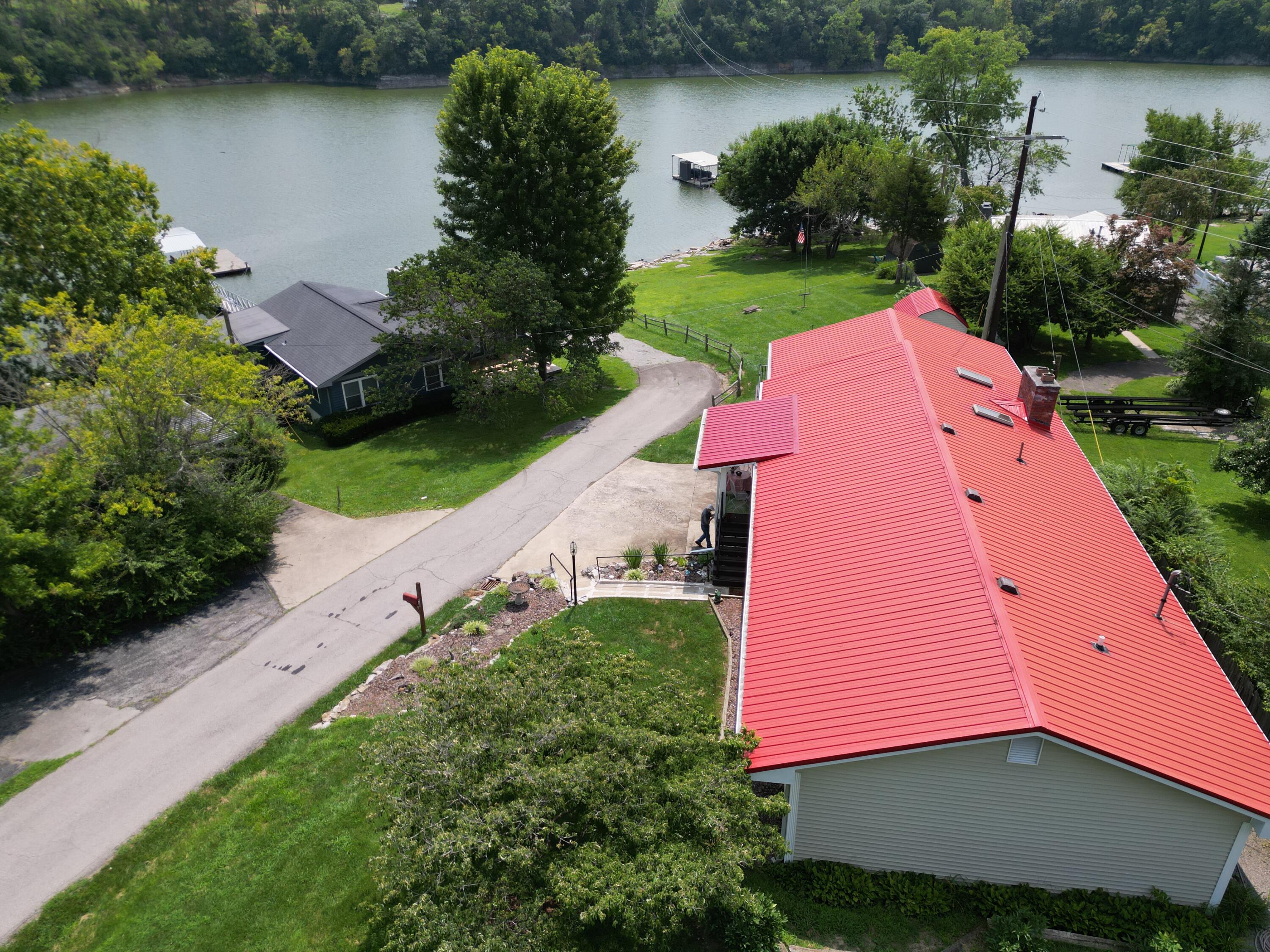 464 Sunrise Property Photo 28