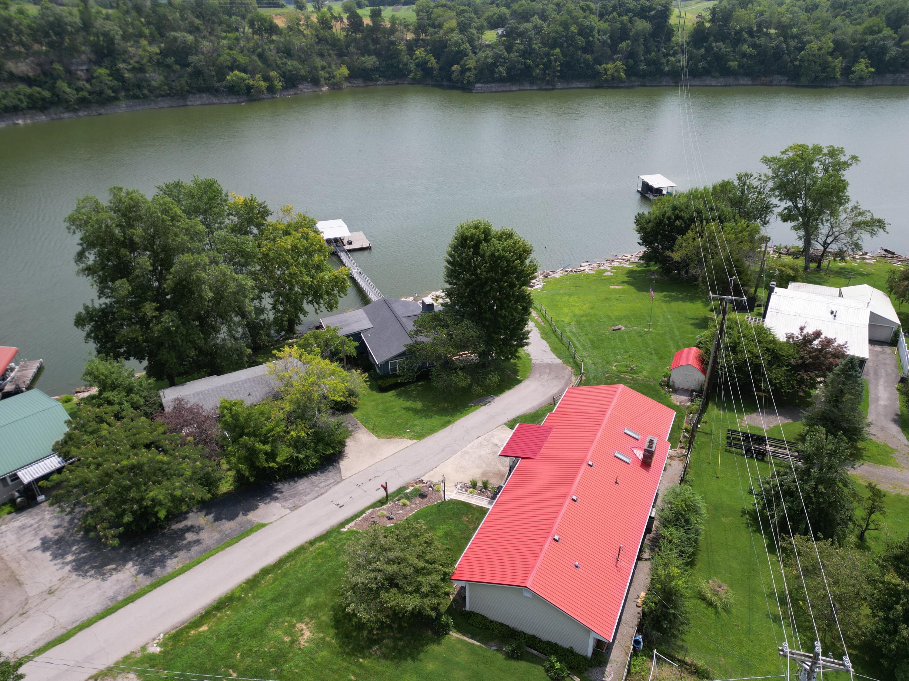 464 Sunrise Property Photo 29