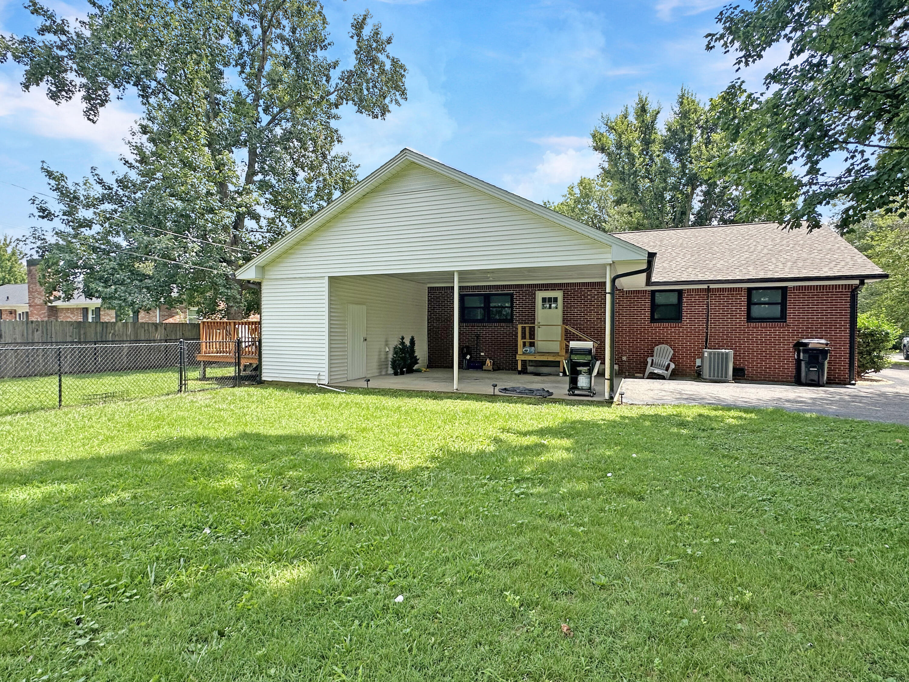 1508 Glendale Road Property Photo 17