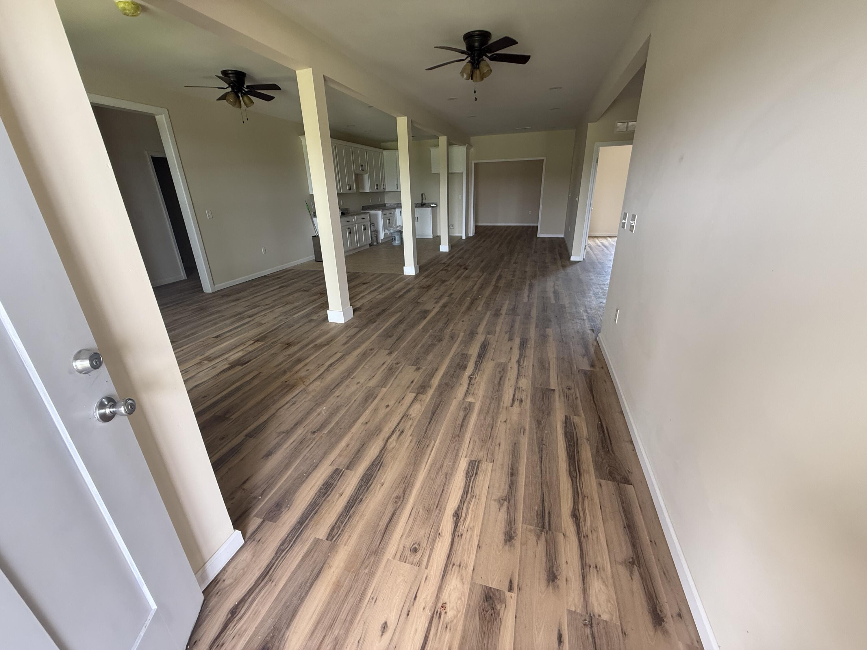 1615 White Road Property Photo 2