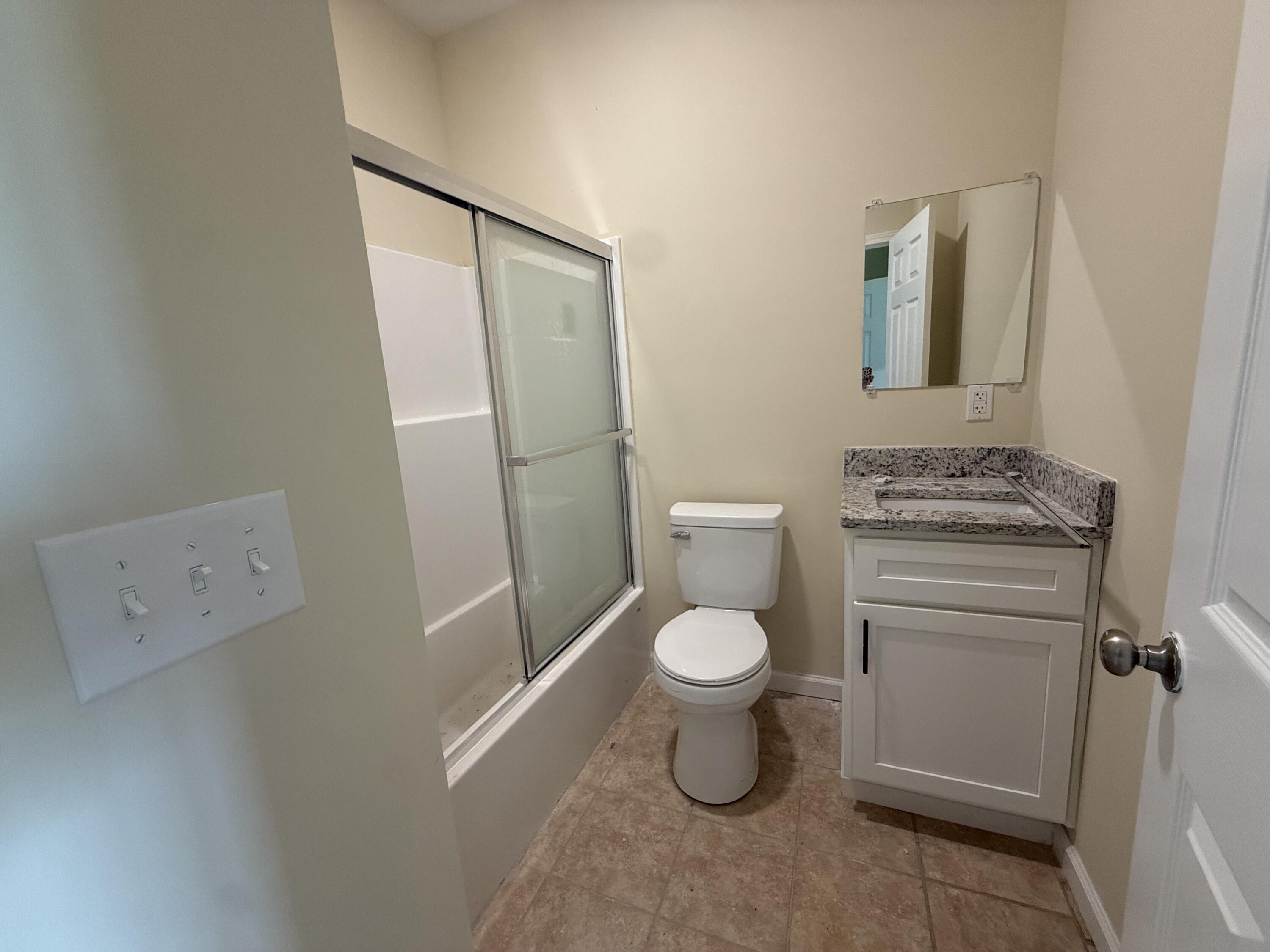 1615 White Road Property Photo 10