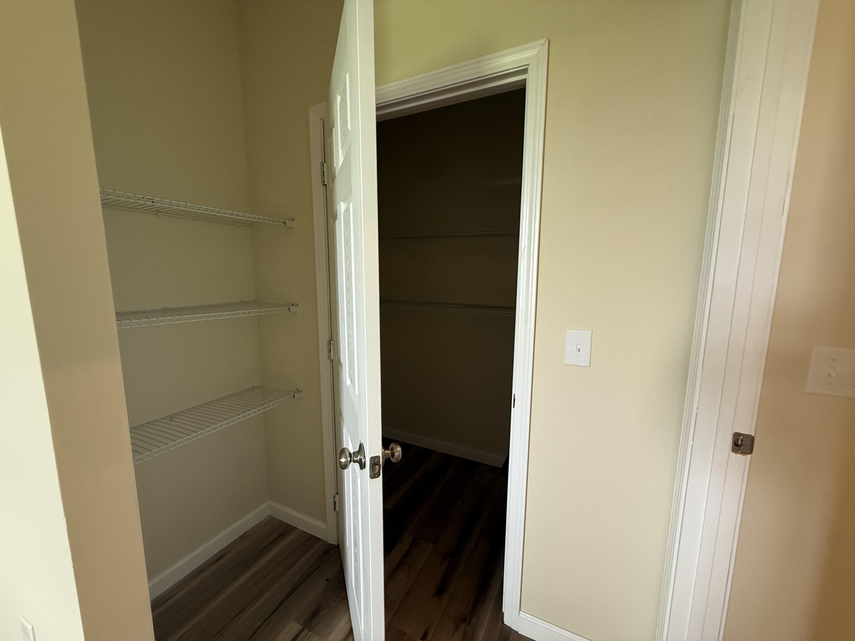 1615 White Road Property Photo 11