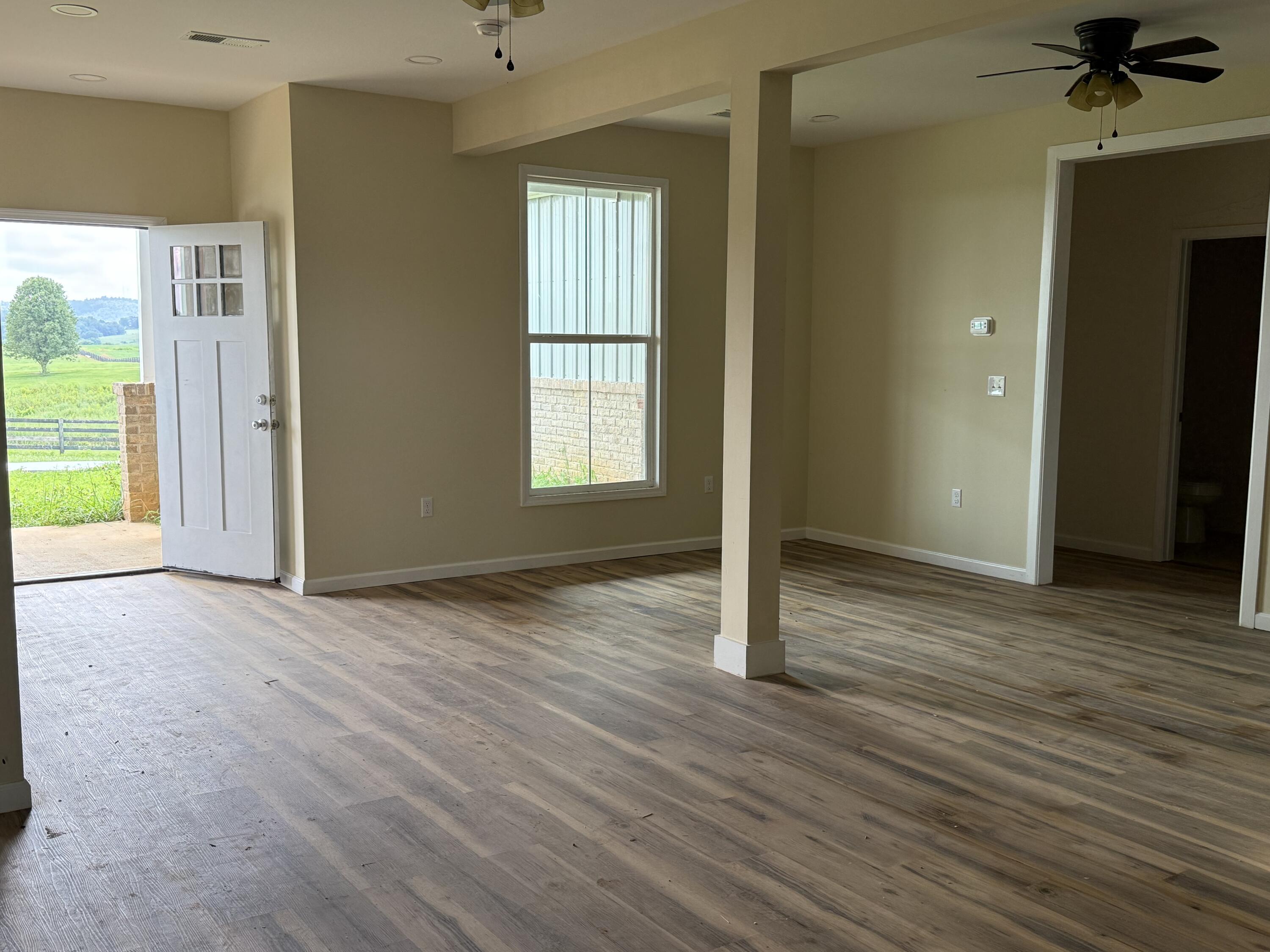 1615 White Road Property Photo 15