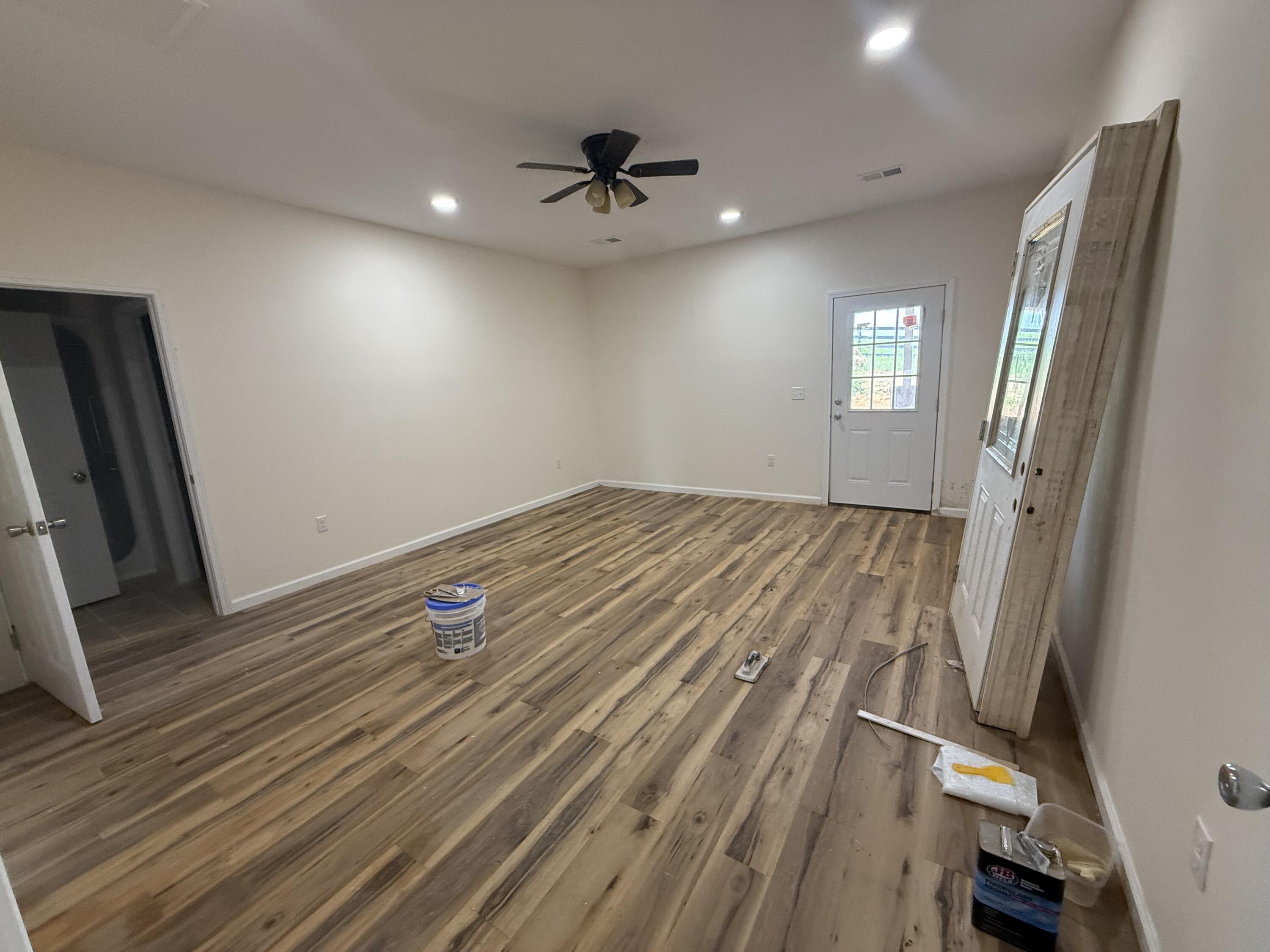1615 White Road Property Photo 27