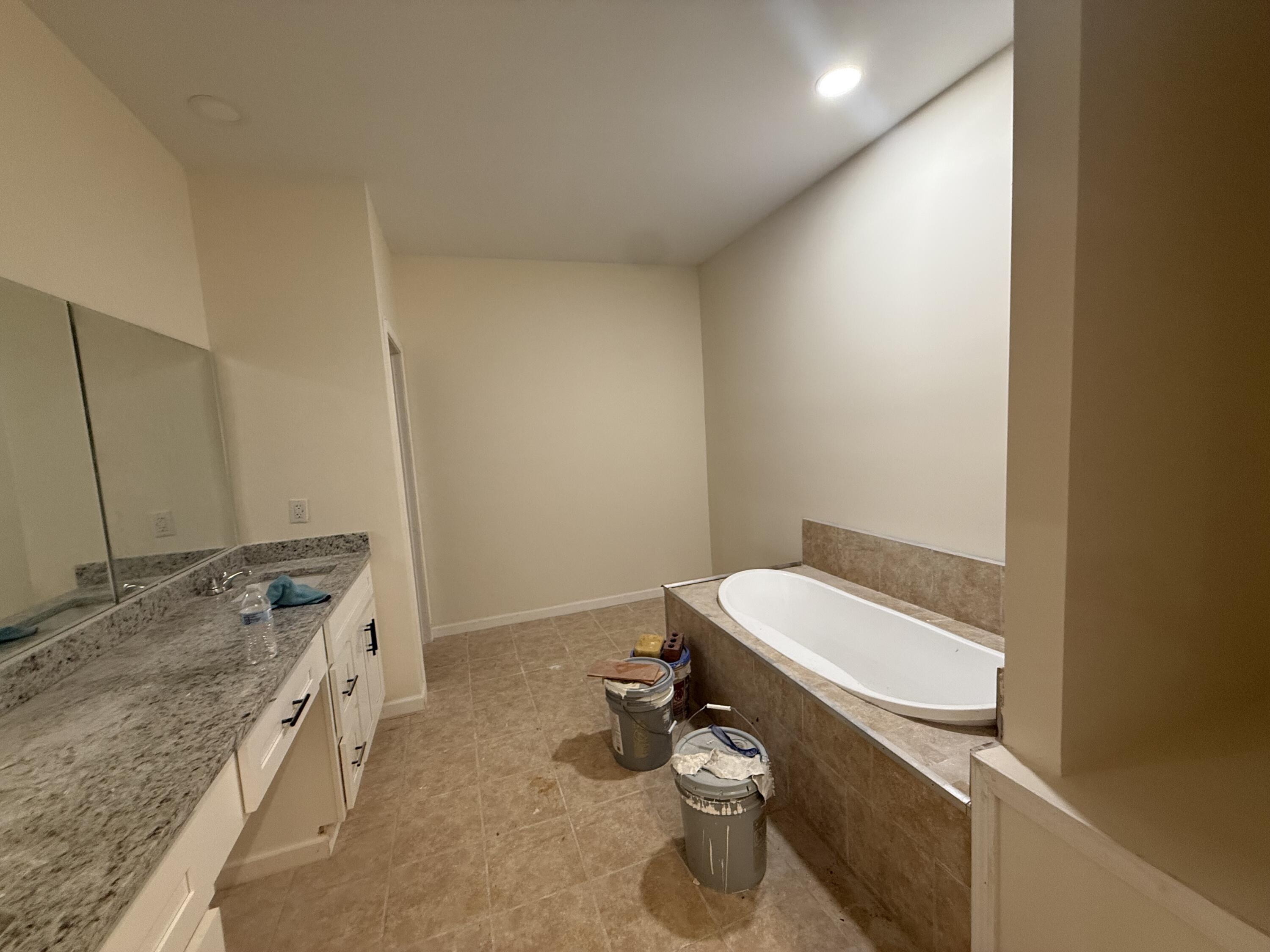 1615 White Road Property Photo 28