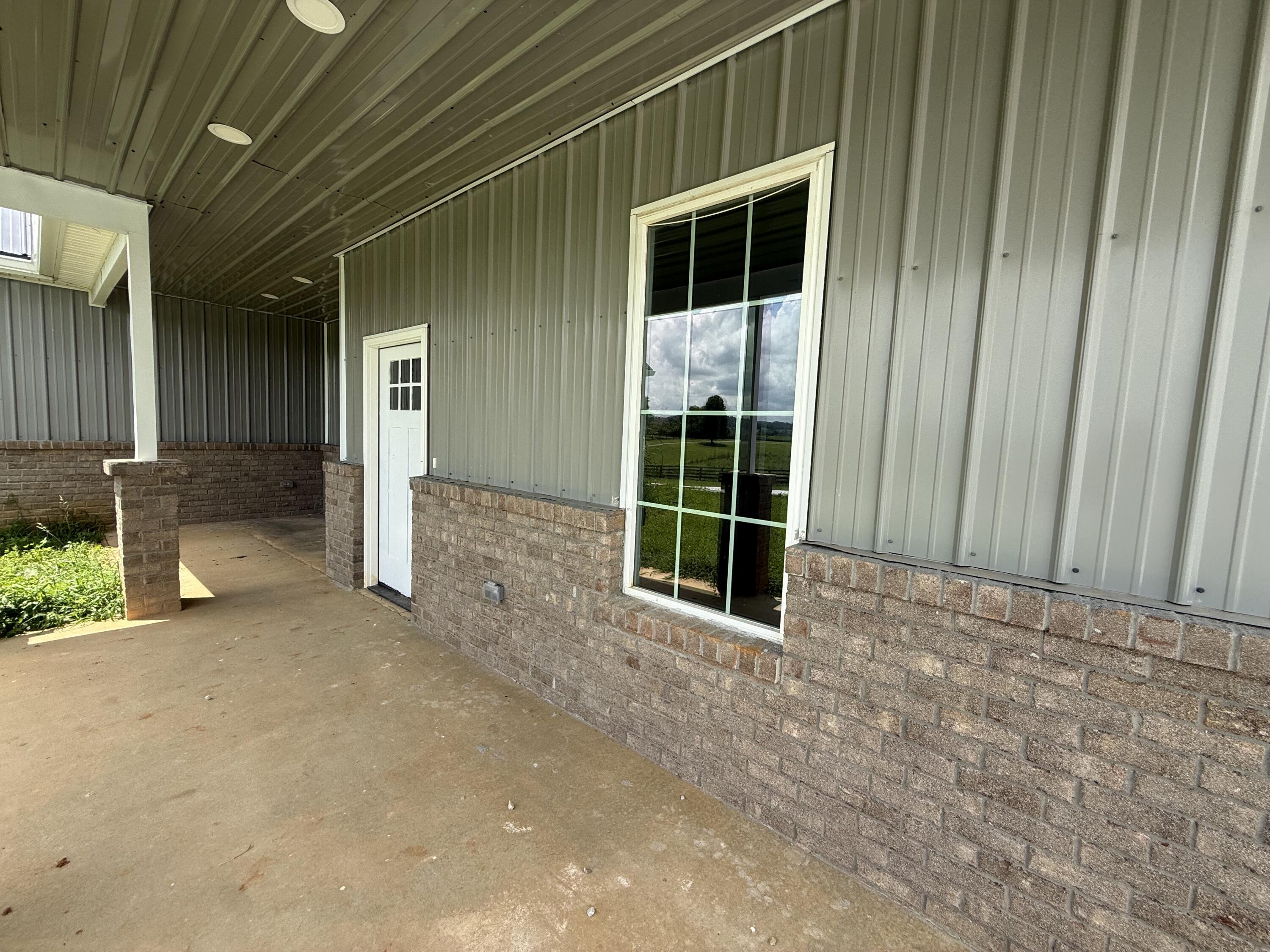 1615 White Road Property Photo 40