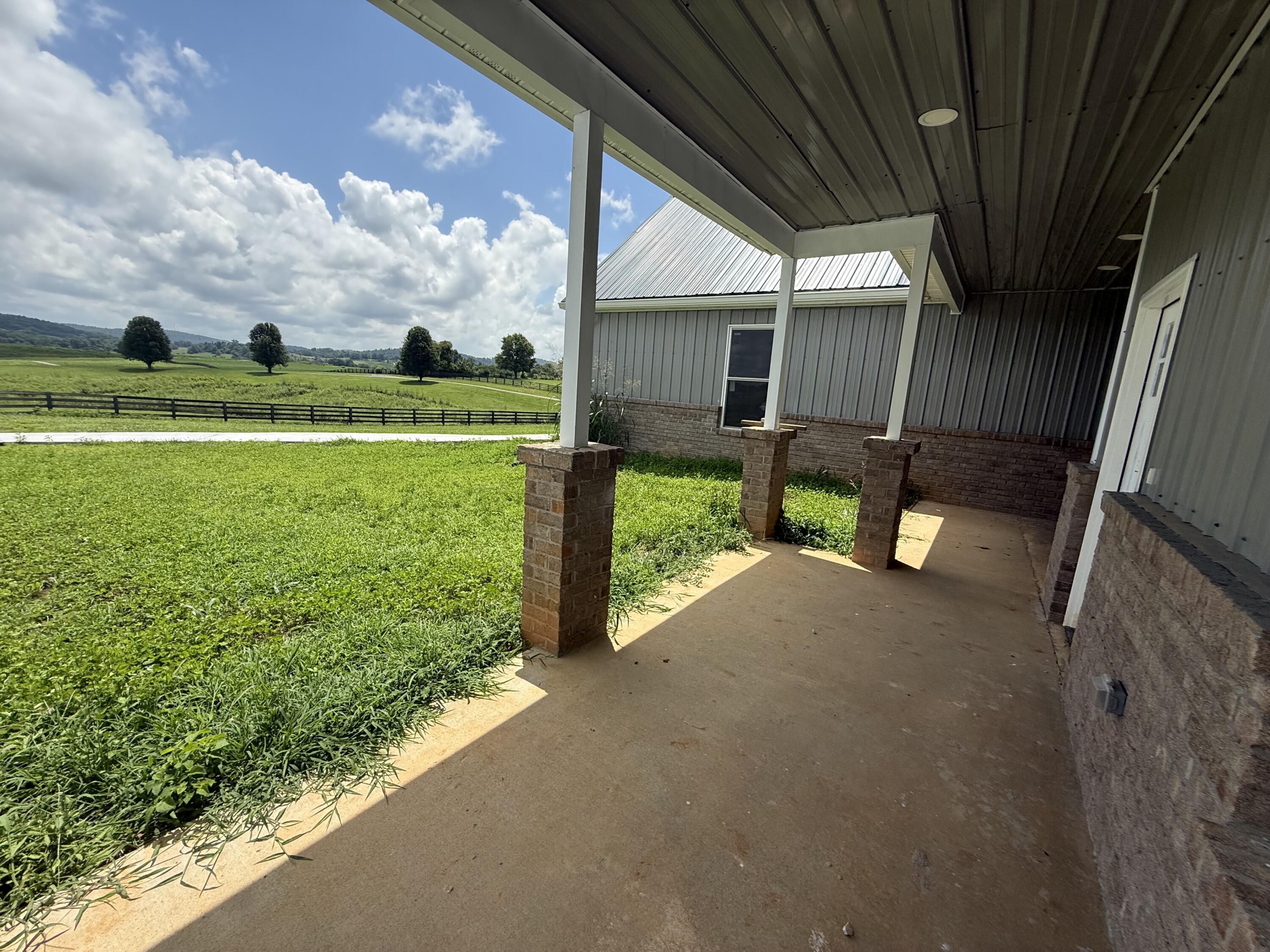 1615 White Road Property Photo 42