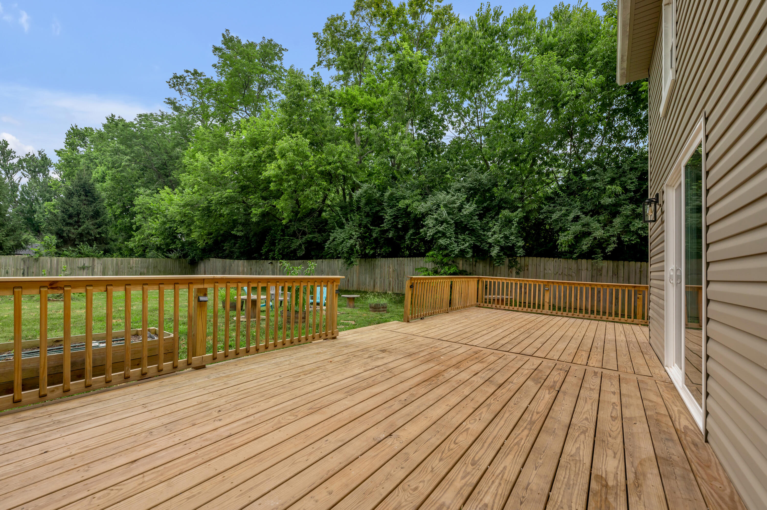 2434 Seine Road Property Photo 44