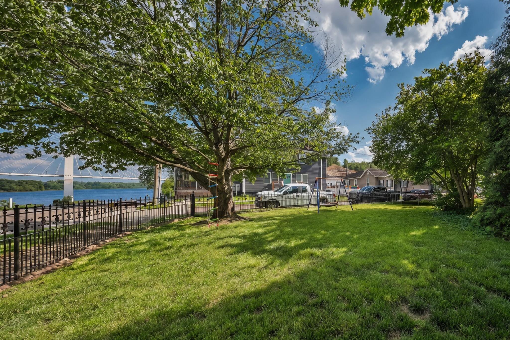 201 Riverside Drive Property Photo 2