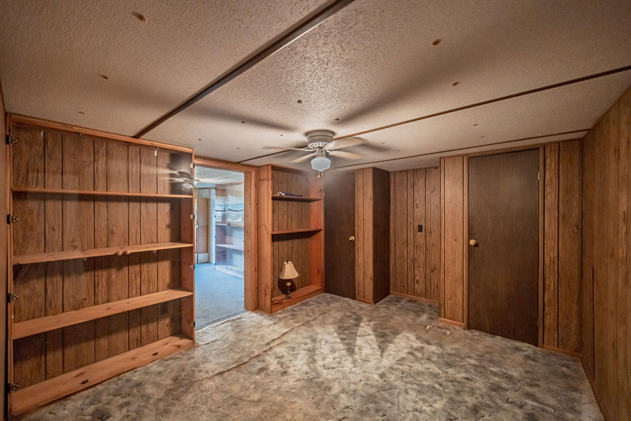 687 Reed Road Property Photo 17