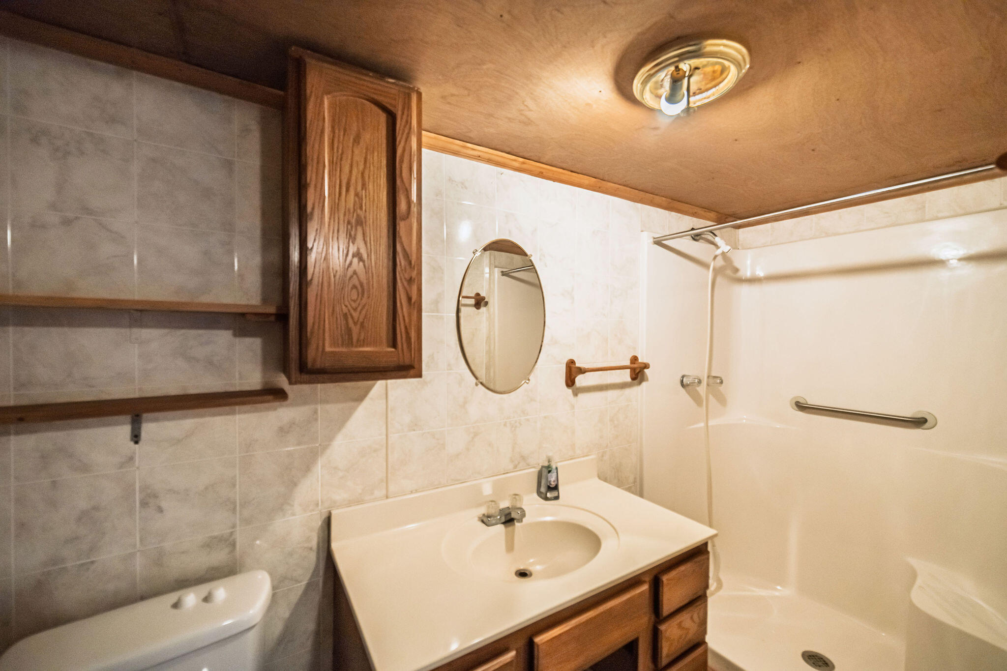 687 Reed Road Property Photo 19