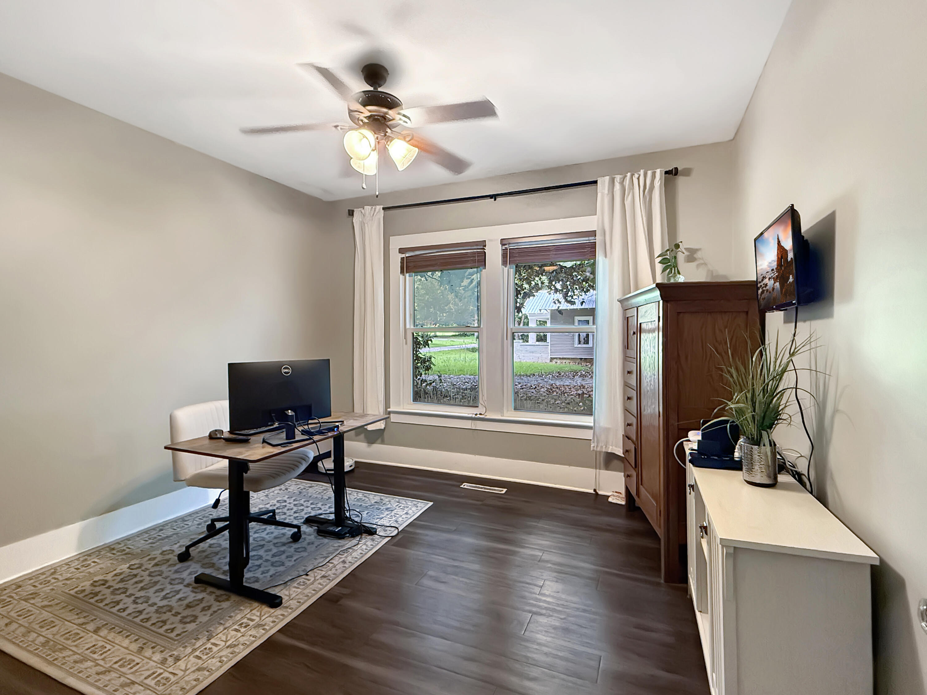 1558 Almo Road Property Photo 23