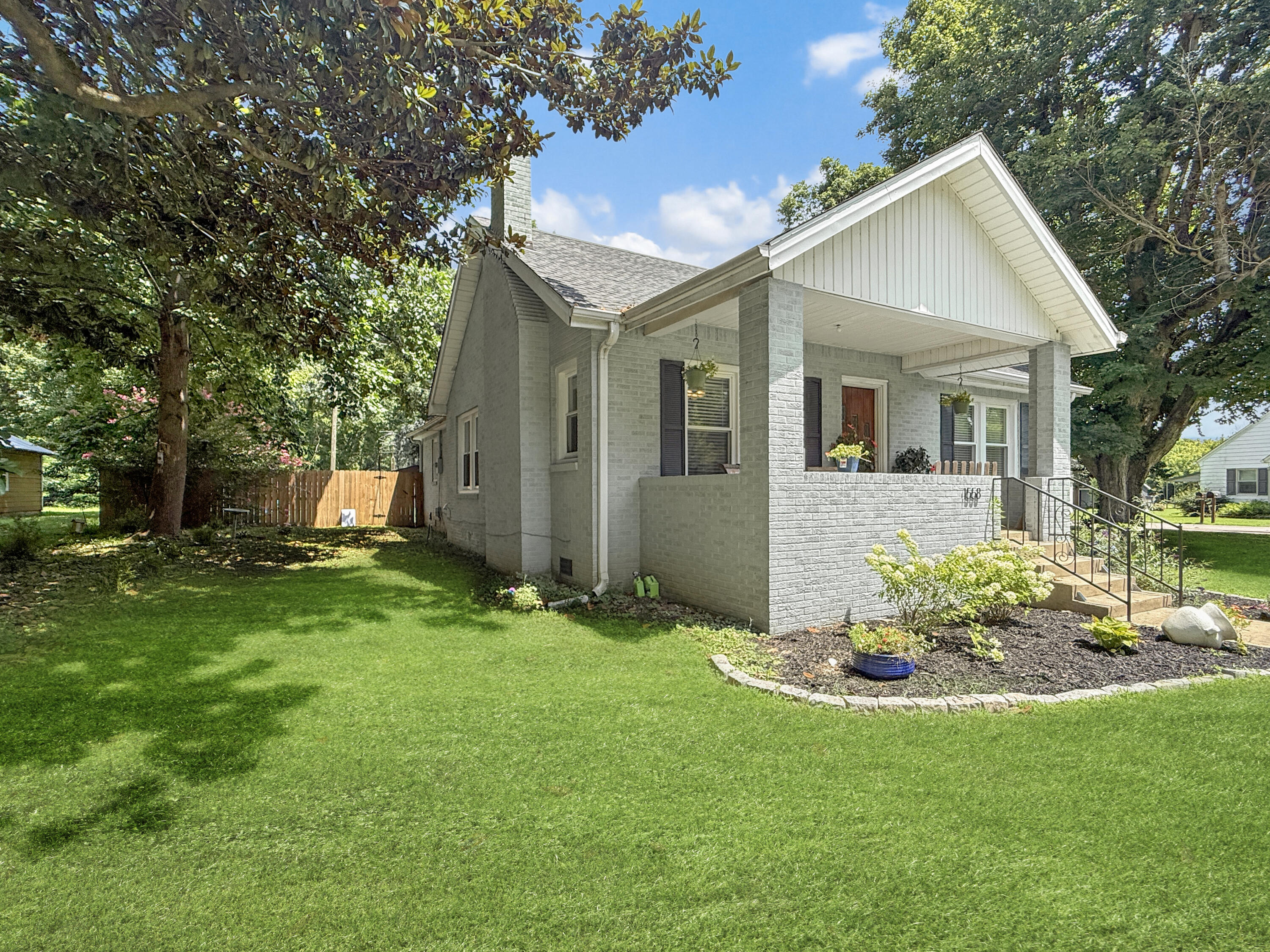 1558 Almo Road Property Photo 31