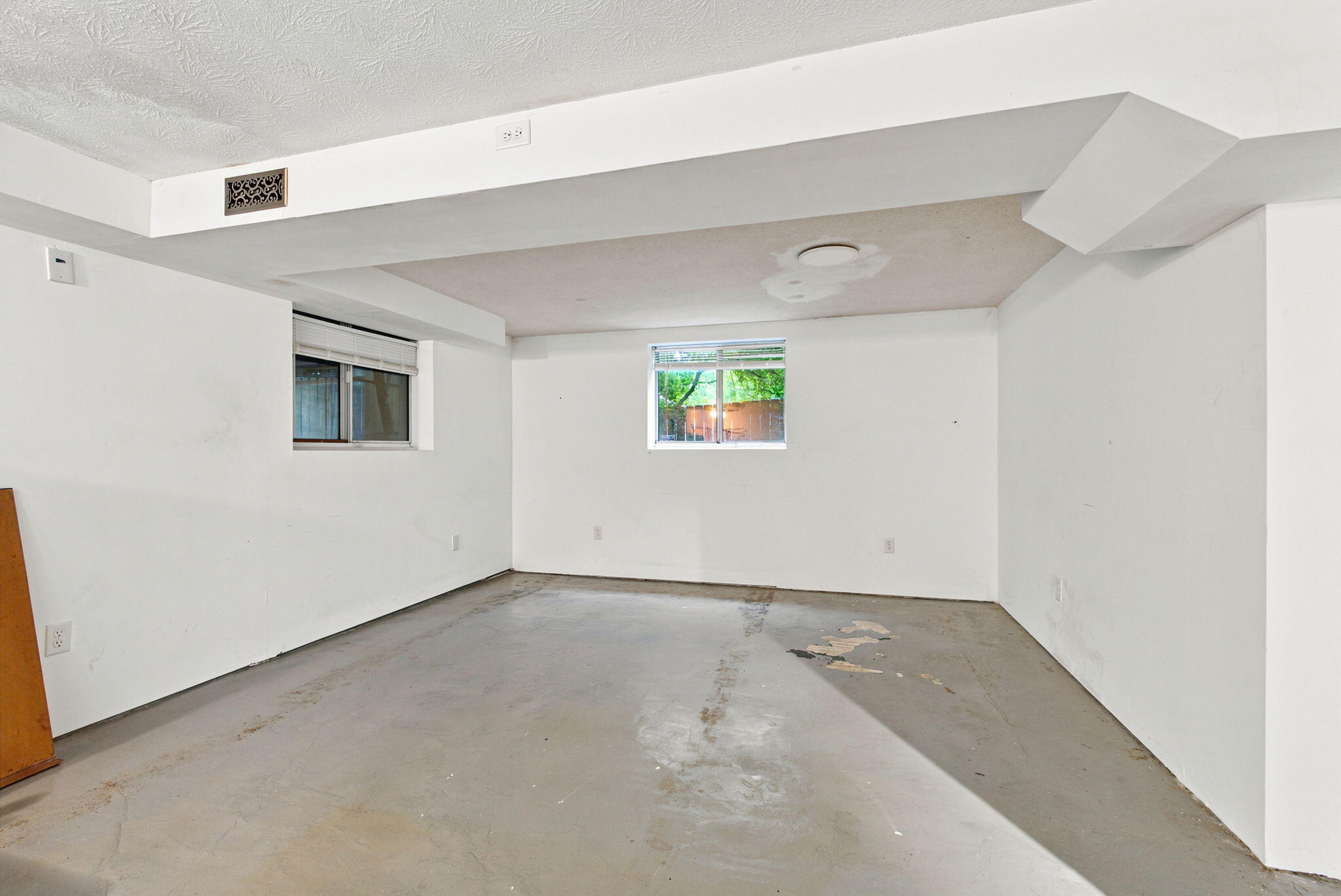 105 Mildred Court Property Photo 37