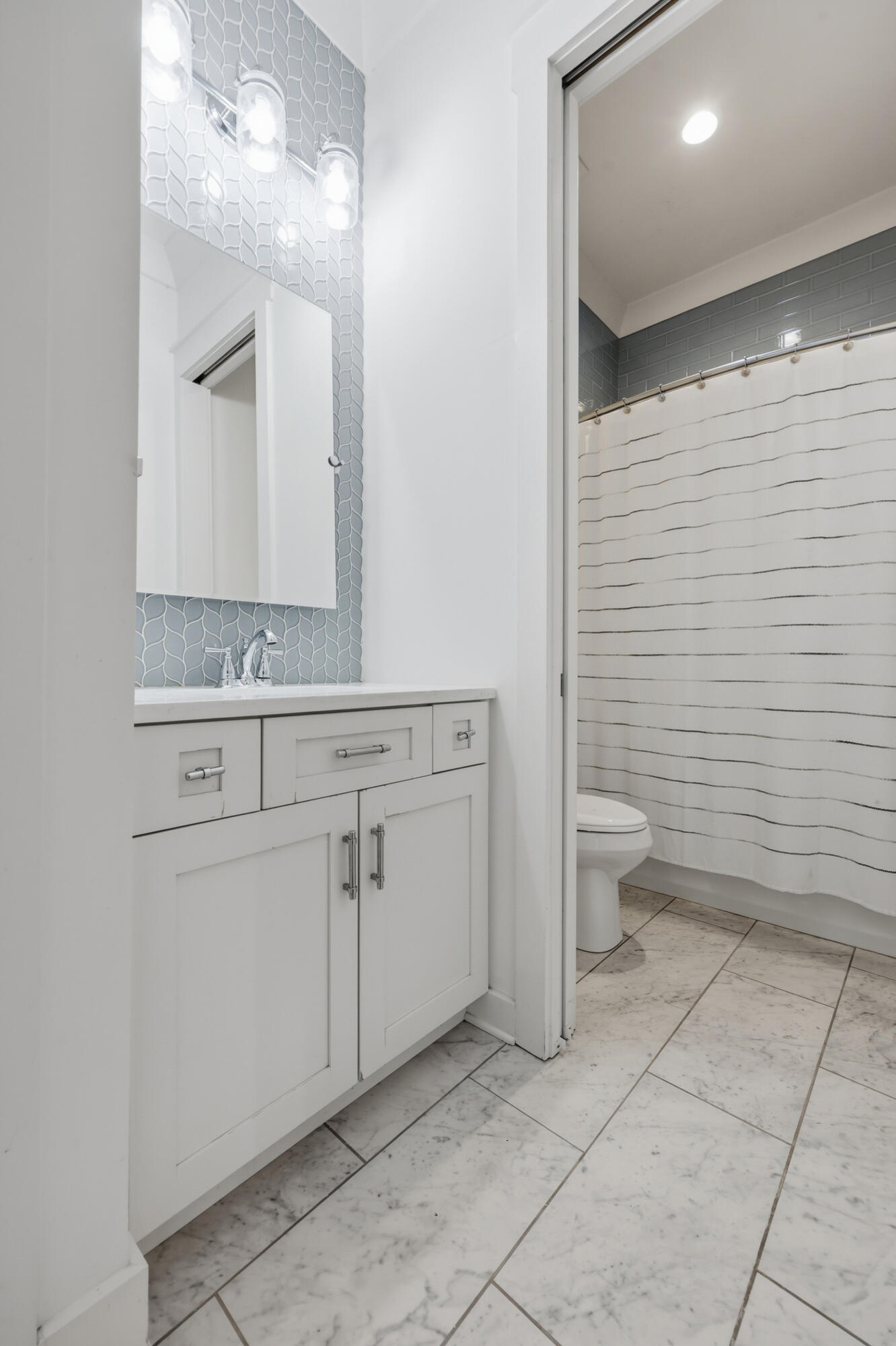 300 Prestwick Circle Property Photo 21