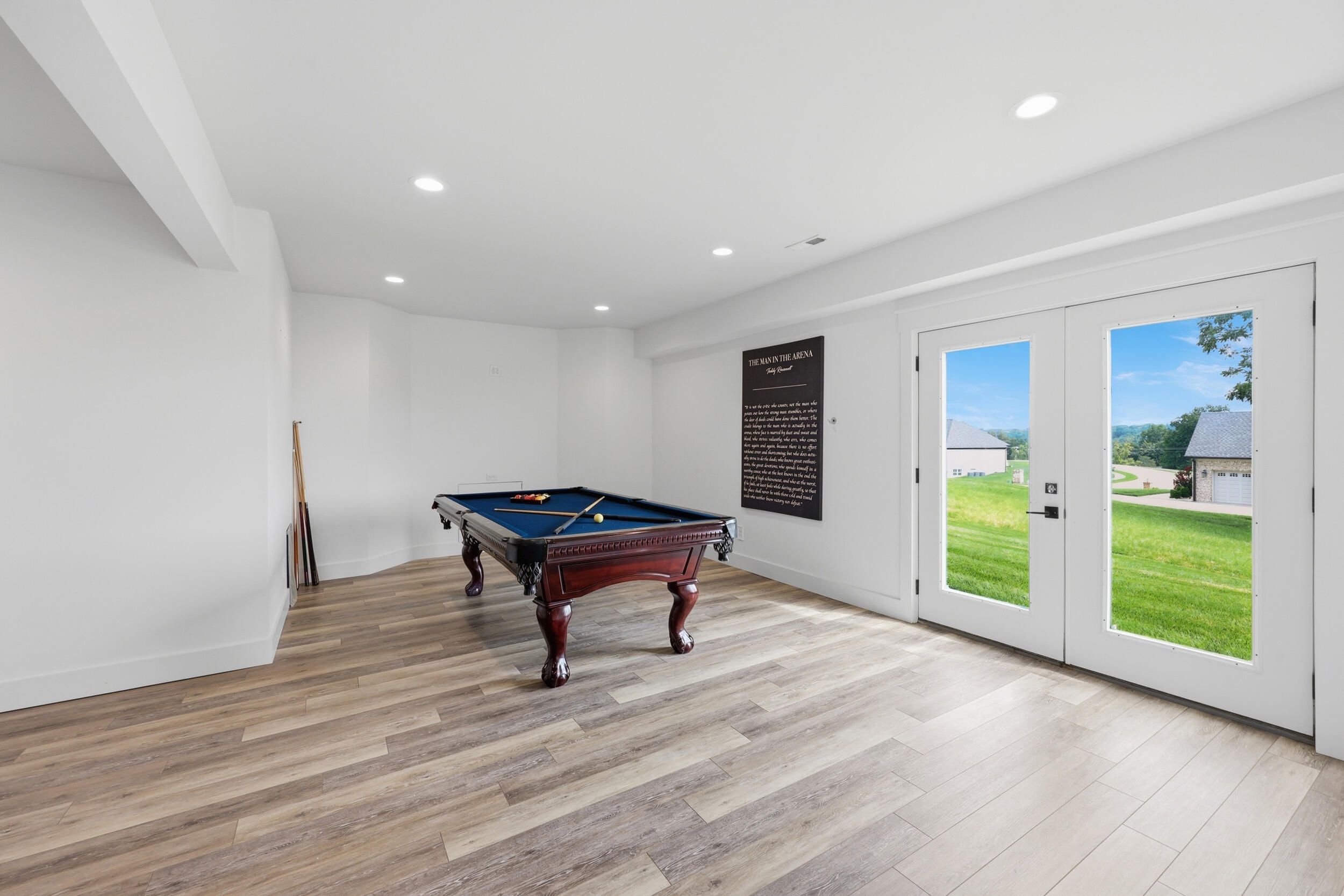 300 Prestwick Circle Property Photo 47