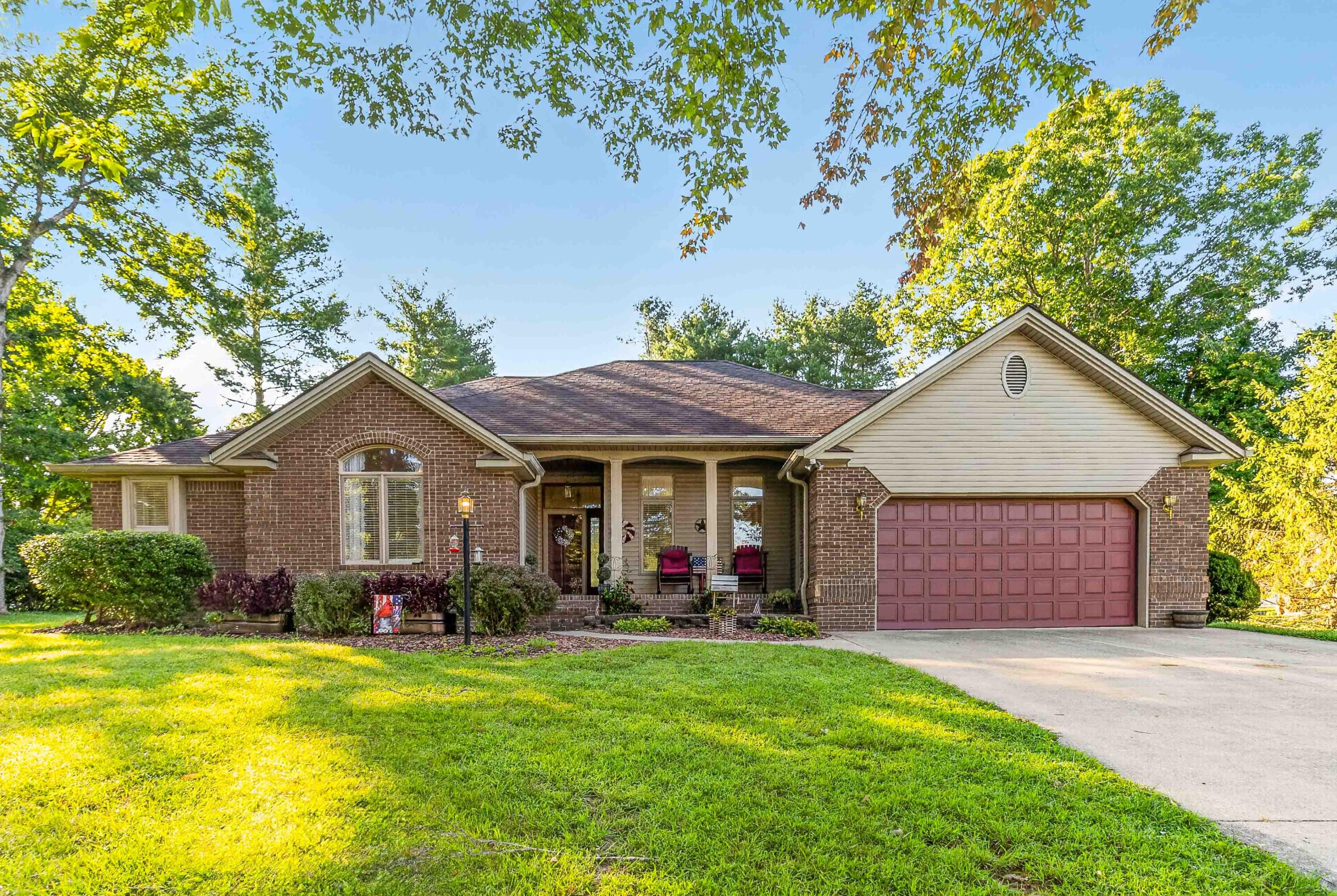 511 Branchwood Drive Property Photo 1
