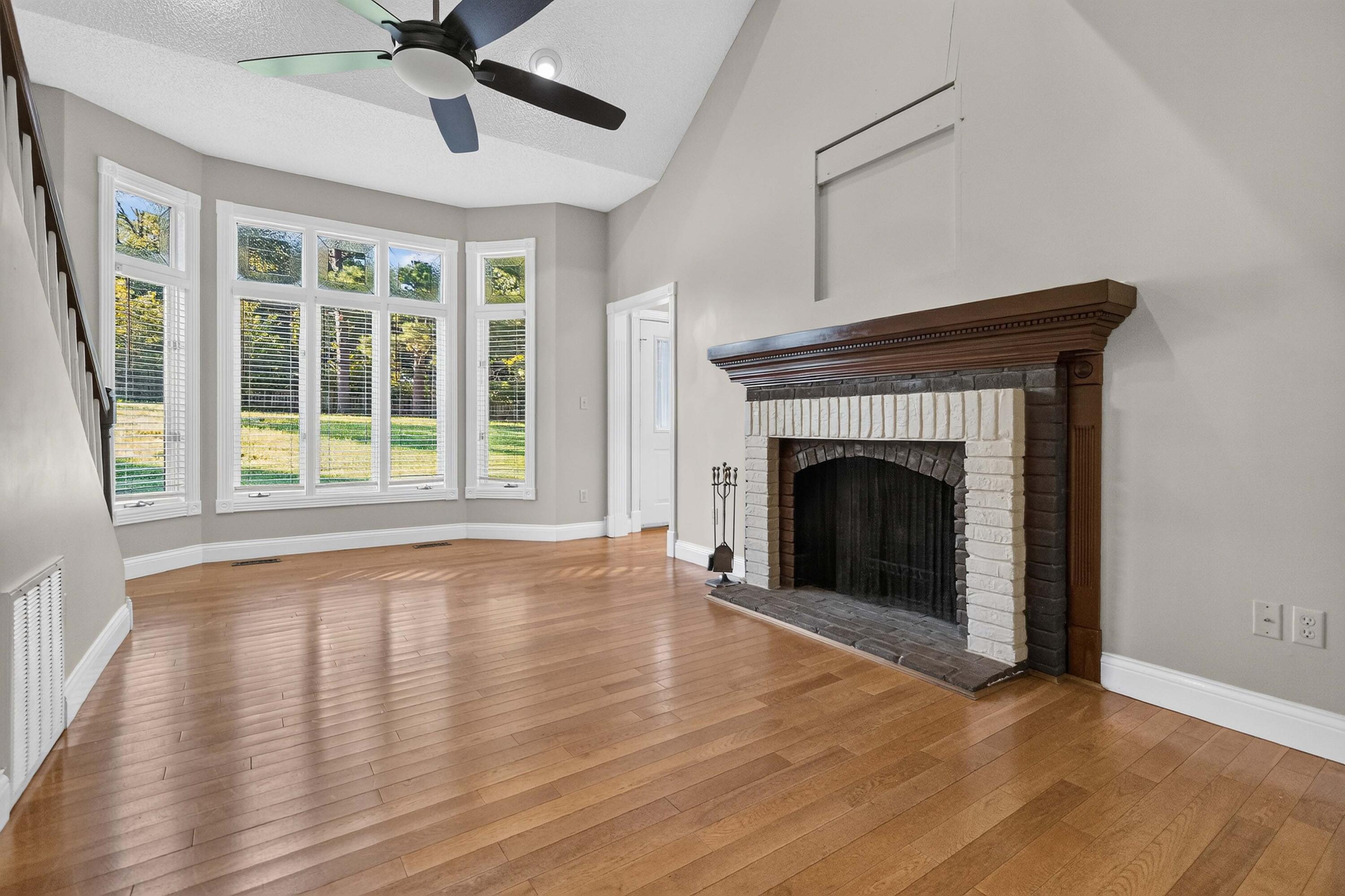 511 Branchwood Drive Property Photo 8