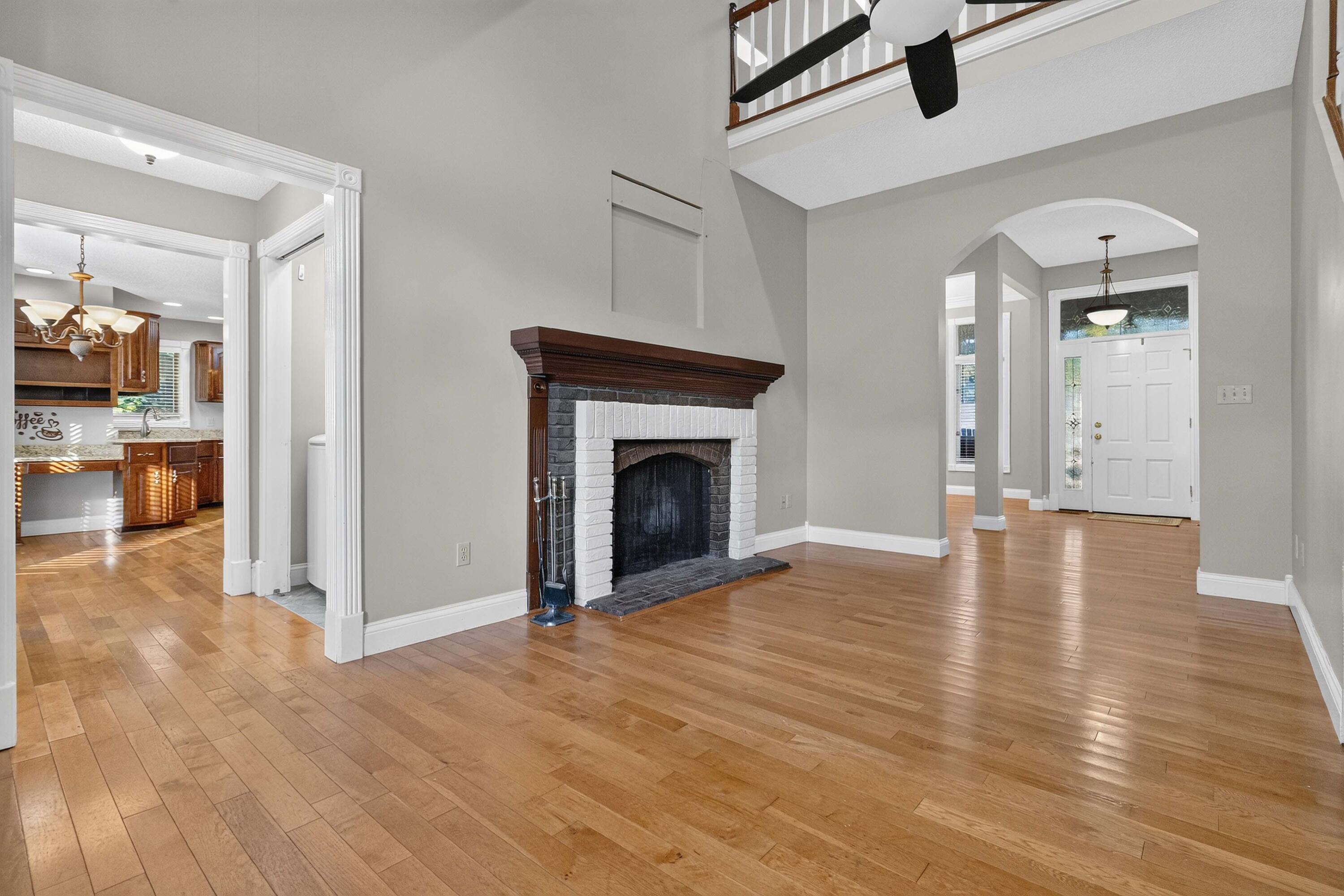 511 Branchwood Drive Property Photo 11