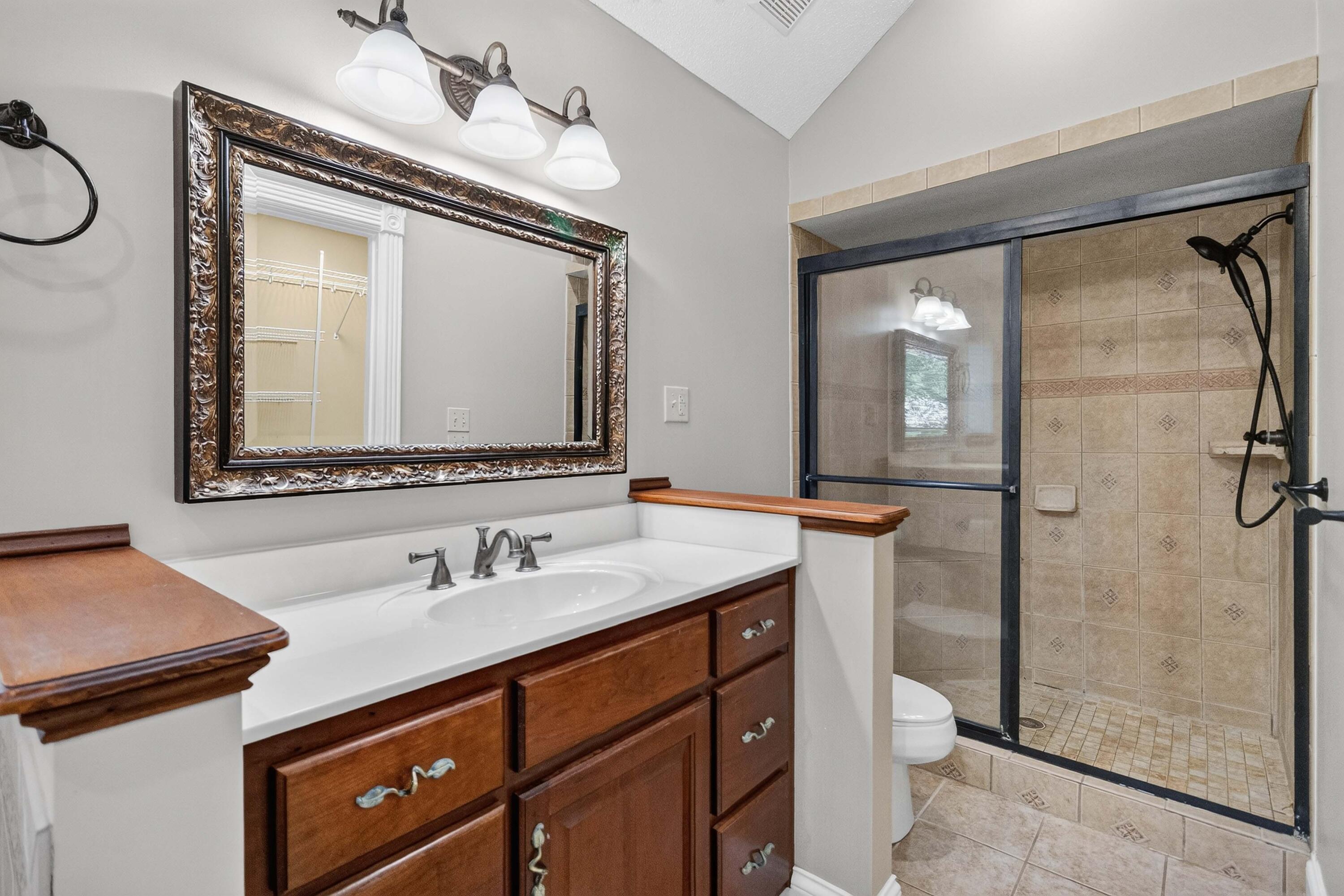 511 Branchwood Drive Property Photo 33