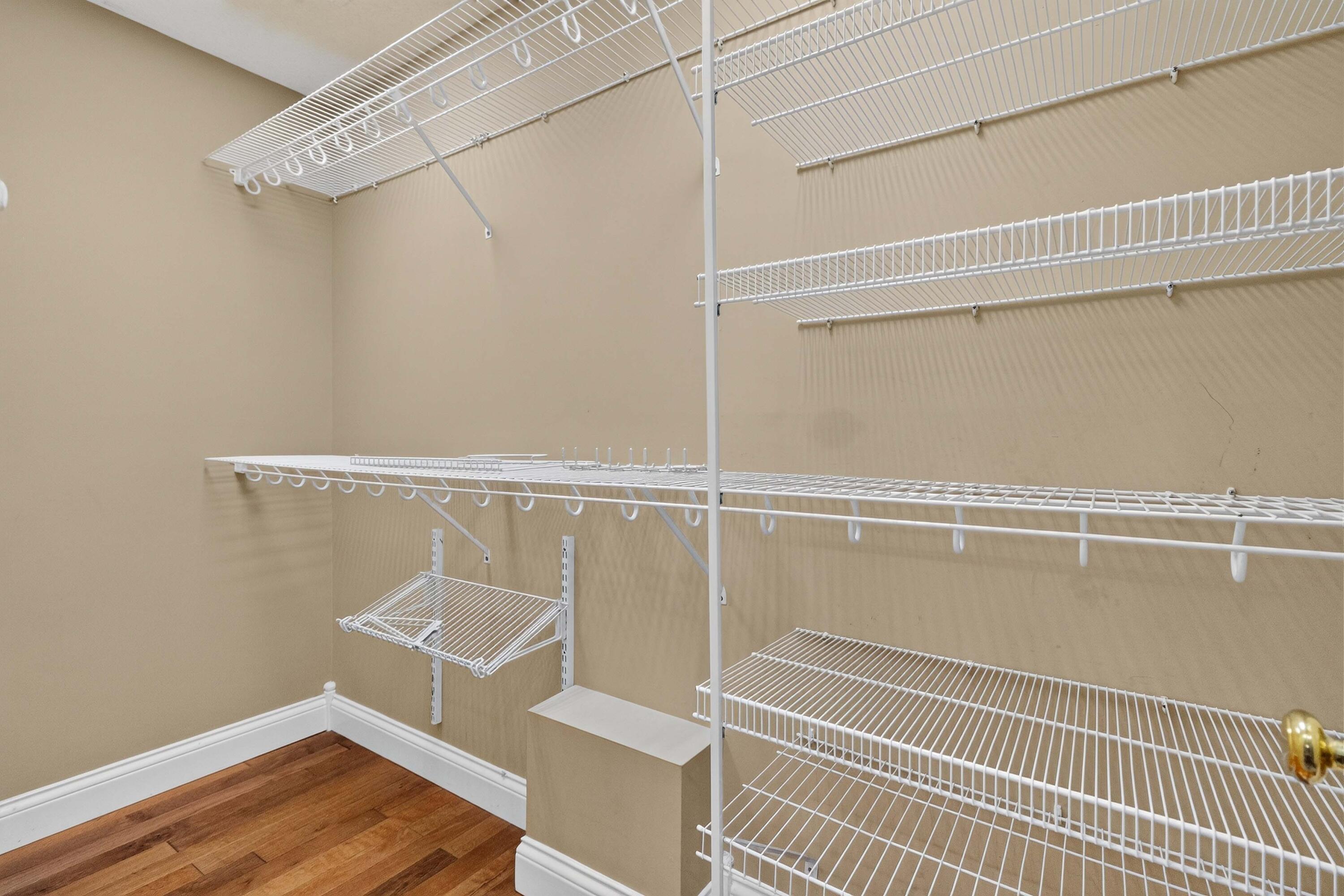 511 Branchwood Drive Property Photo 34