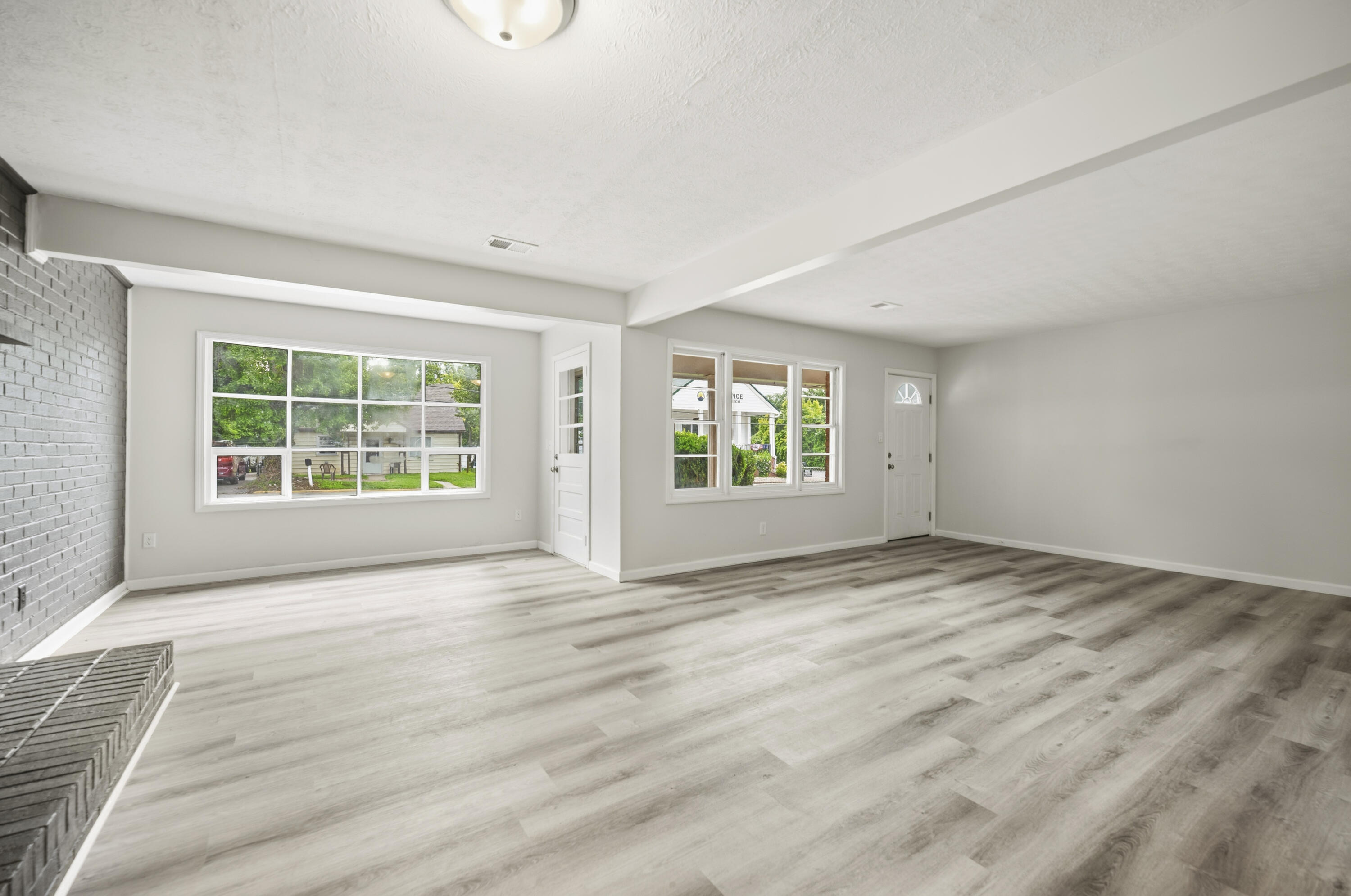 147 Mary Street Property Photo 5