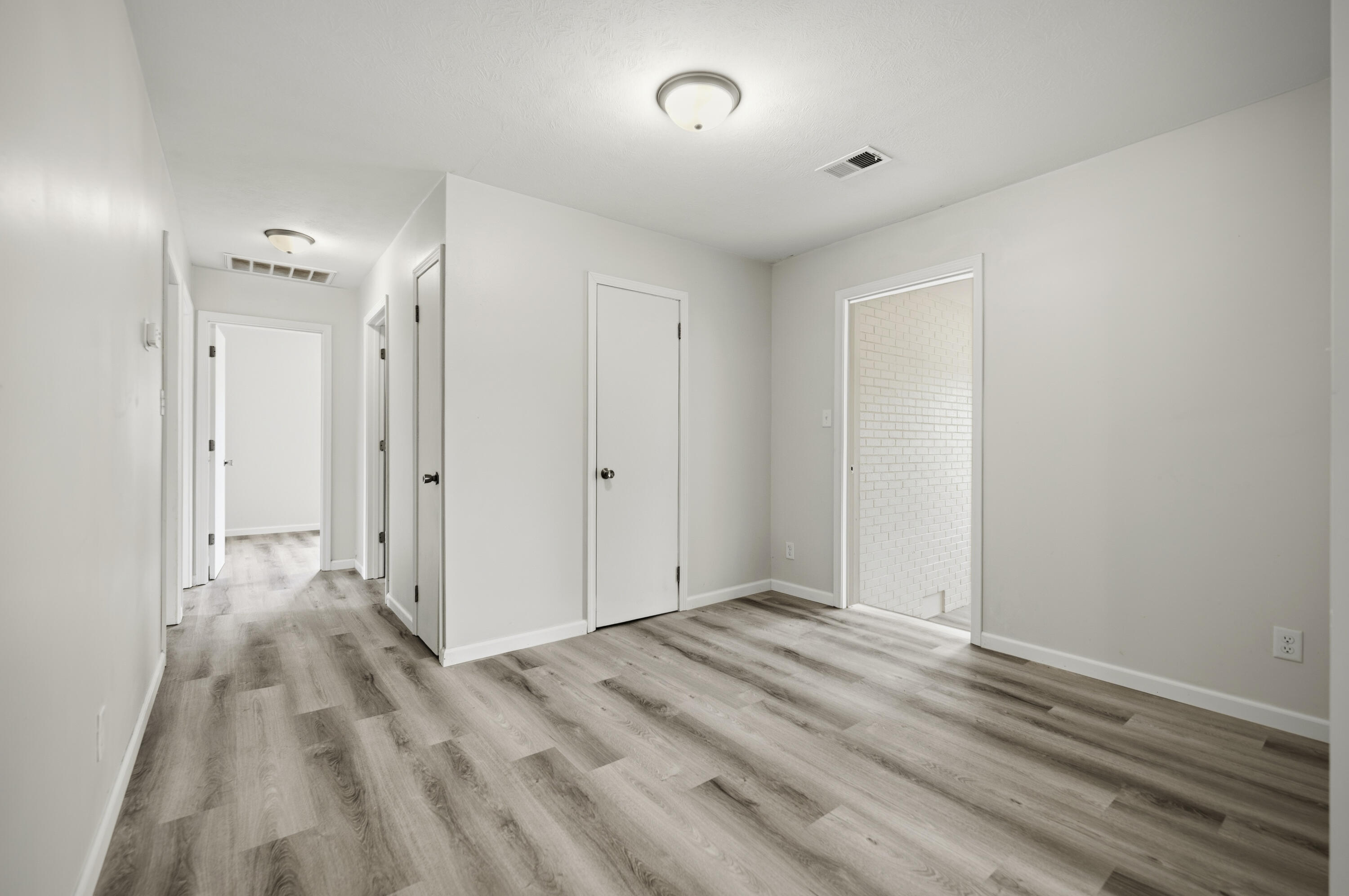 147 Mary Street Property Photo 13