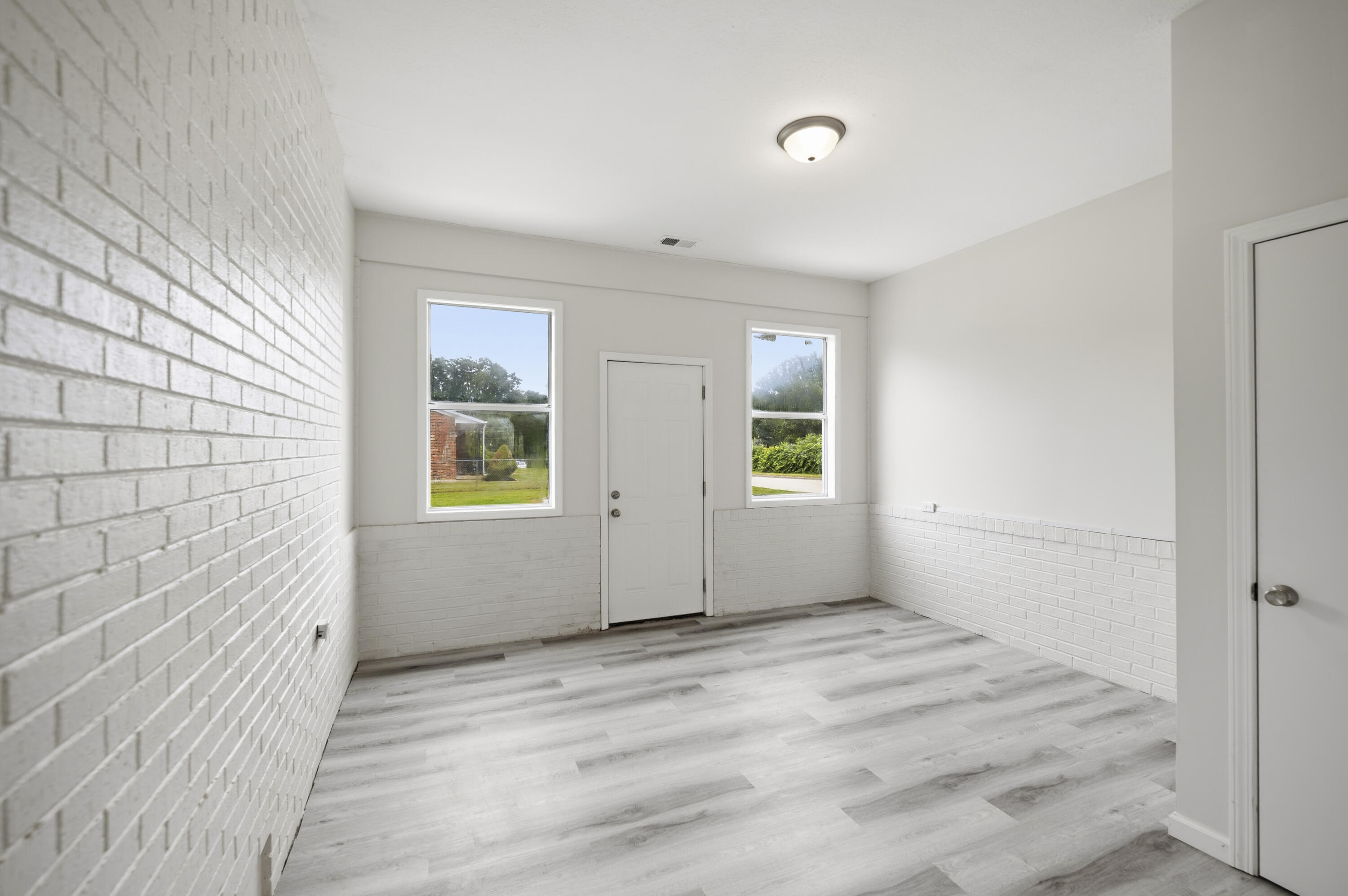 147 Mary Street Property Photo 15