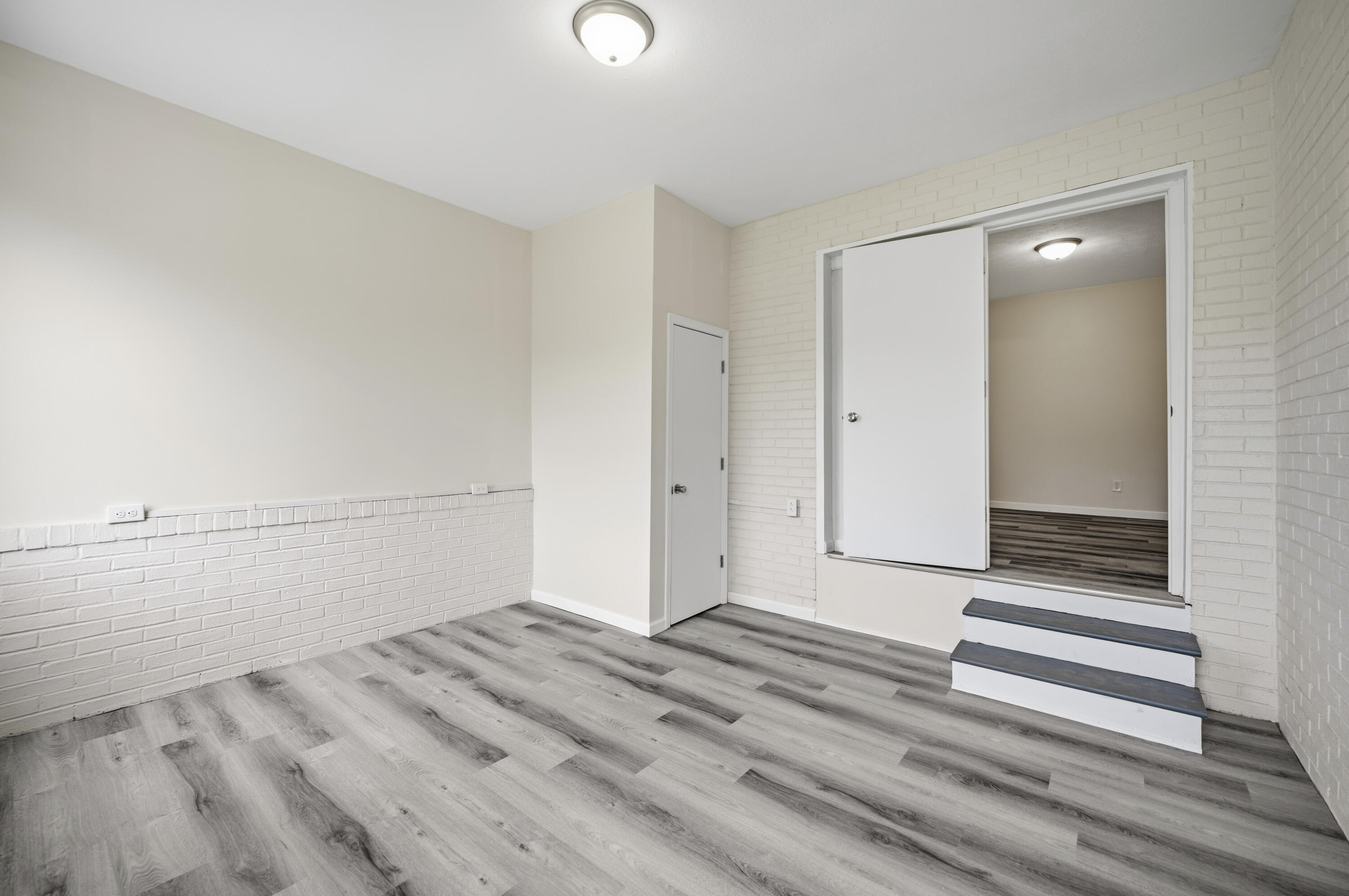 147 Mary Street Property Photo 16