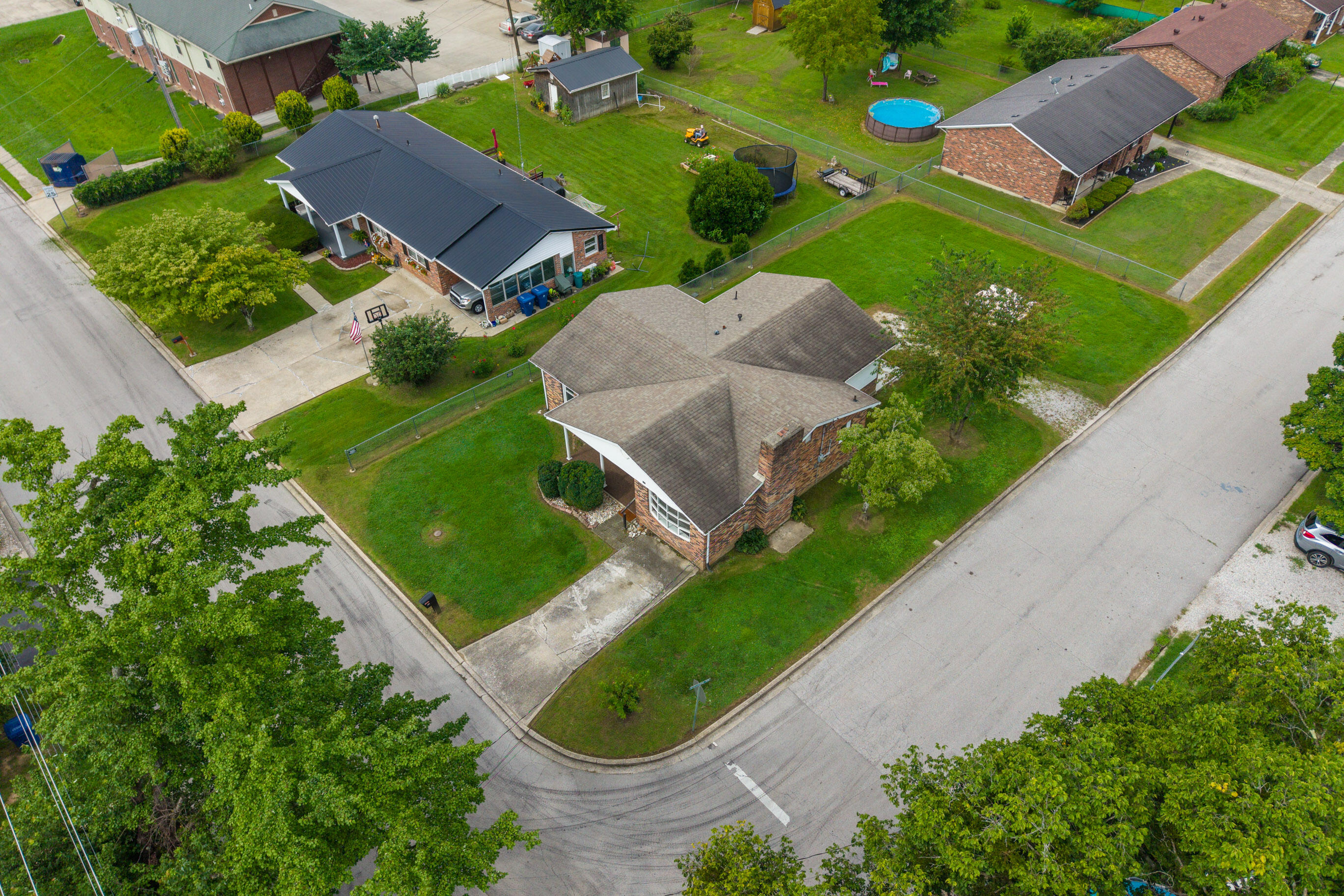147 Mary Street Property Photo 33