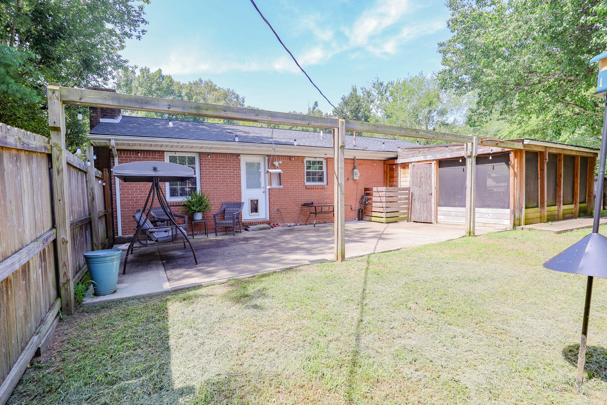 332 Anita Drive Property Photo 7