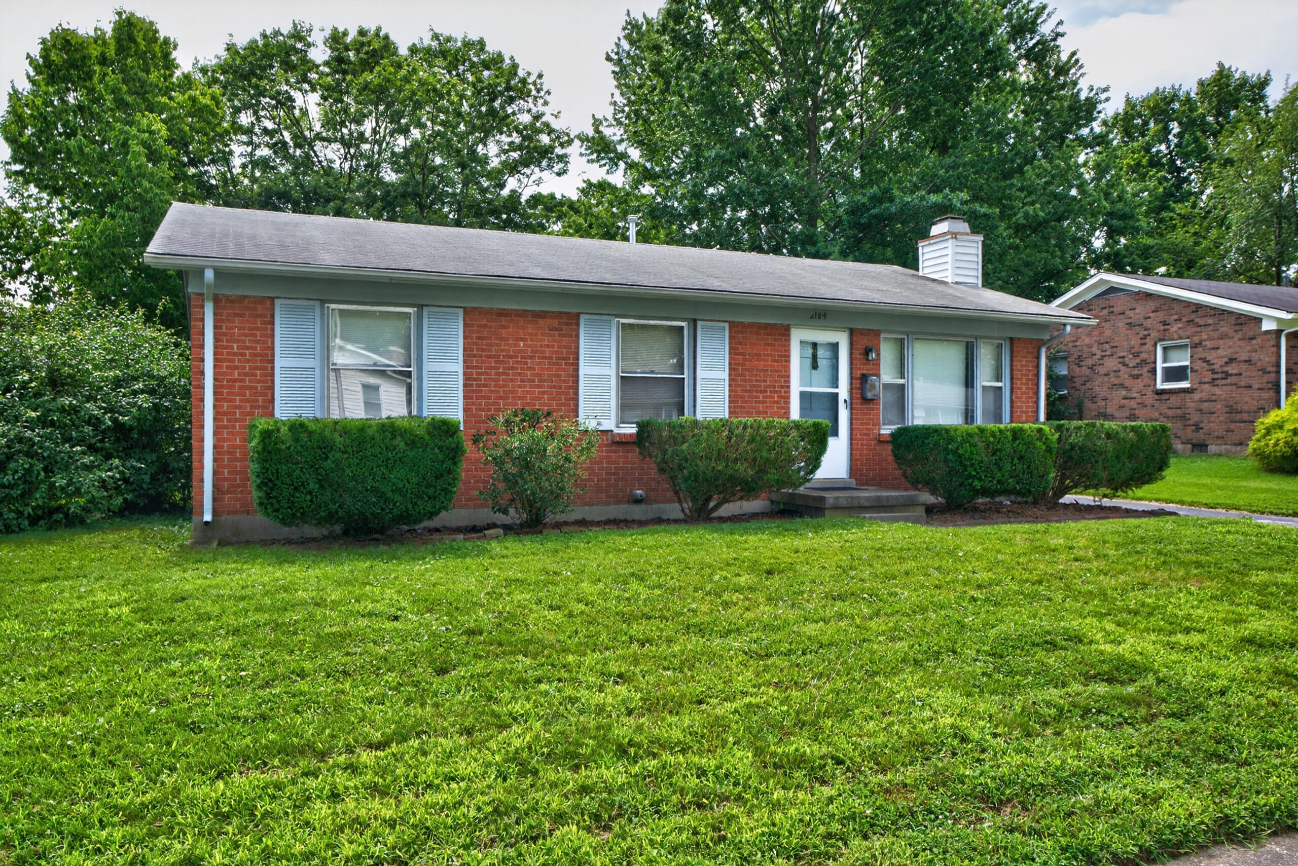 2184 Stephens Lane Property Photo 3